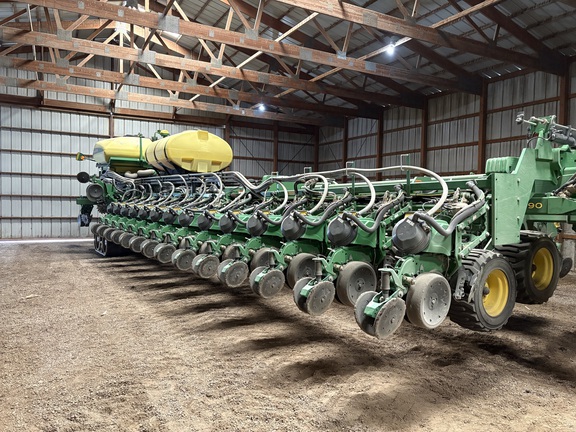 2020 John Deere DB90 Planter