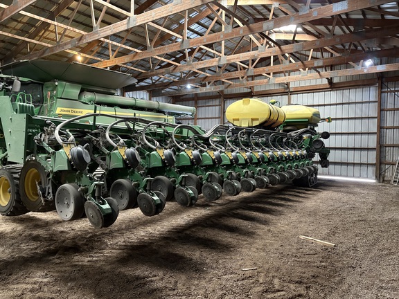 2020 John Deere DB90 Planter