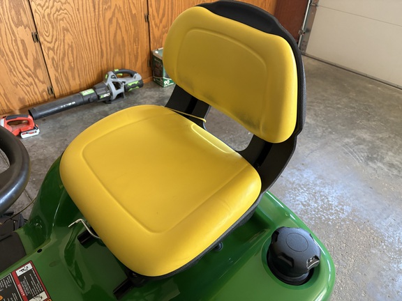 2019 John Deere X384 Garden Tractor