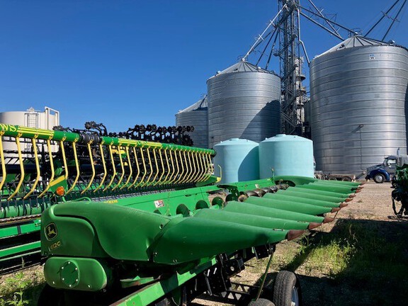 2013 John Deere 612C Header Corn Head