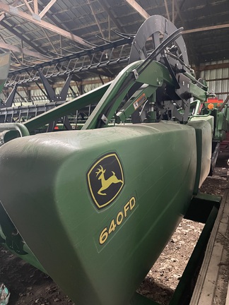 2012 John Deere 640FD Header Combine