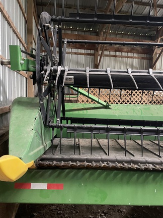 2012 John Deere 640FD Header Combine