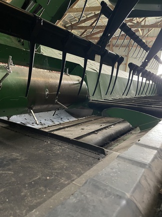 2012 John Deere 640FD Header Combine