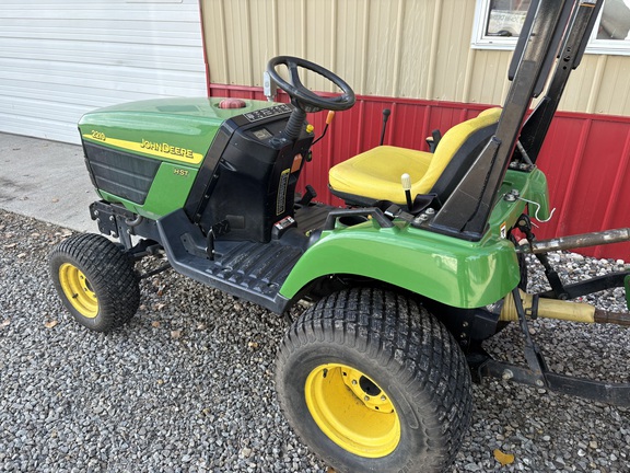 2004 John Deere 2210 Tractor Compact