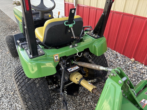2004 John Deere 2210 Tractor Compact