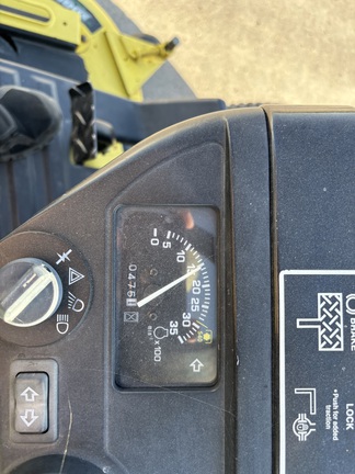 2004 John Deere 2210 Tractor Compact
