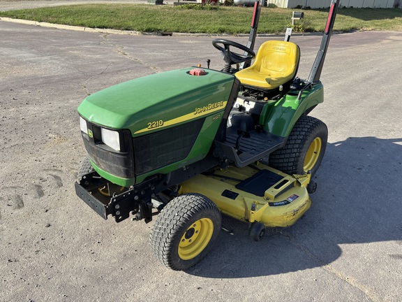 2004 John Deere 2210 Tractor Compact