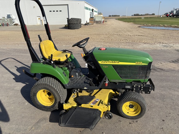 2004 John Deere 2210 Tractor Compact