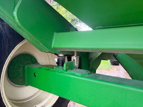 2006 Brent 880 Grain Cart