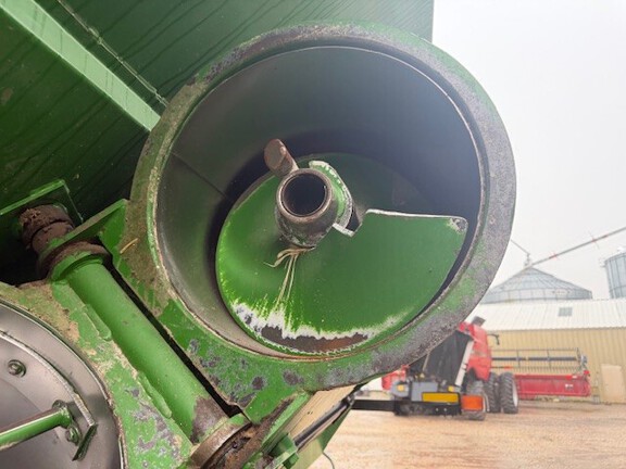 2006 Brent 880 Grain Cart