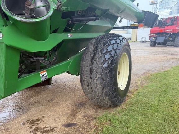 2006 Brent 880 Grain Cart