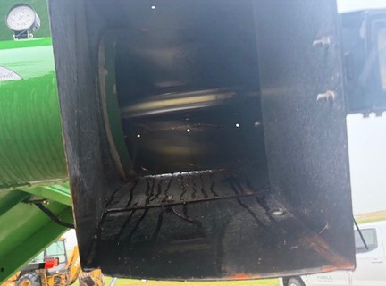 2006 Brent 880 Grain Cart