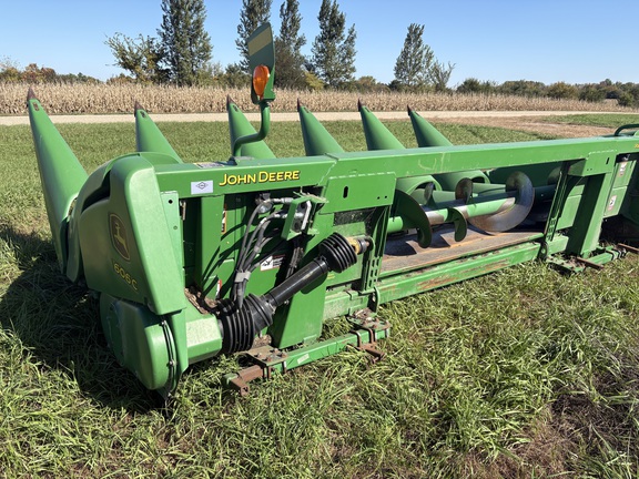 2010 John Deere 606C StalkMaster Header Corn Head