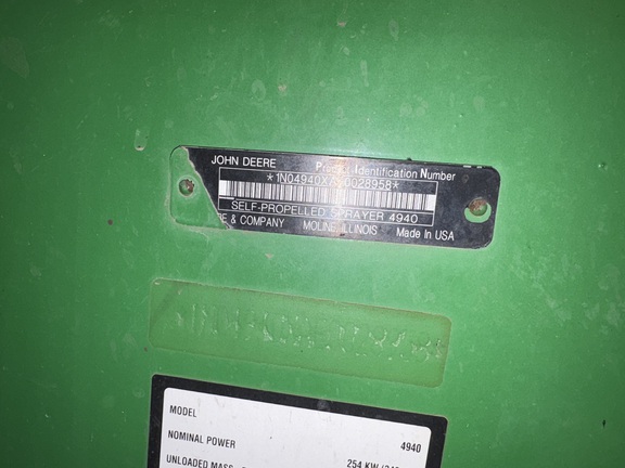 2014 John Deere 4940 Sprayer/High Clearance