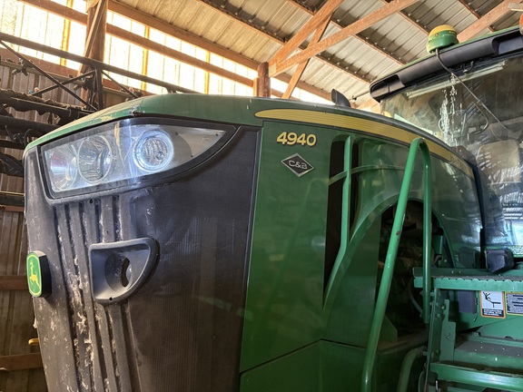 2014 John Deere 4940 Sprayer/High Clearance
