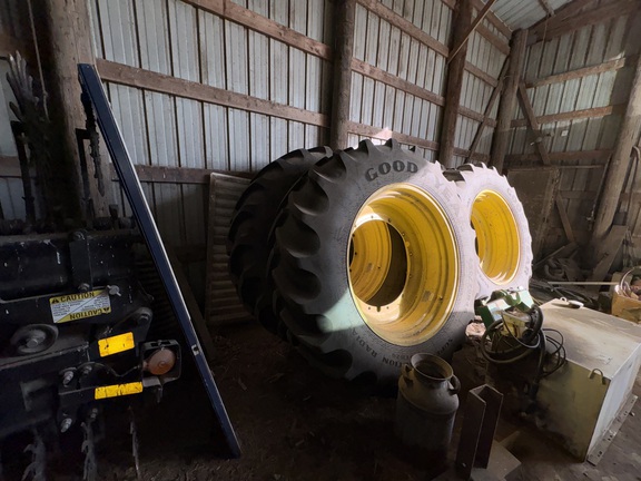 2014 John Deere 4940 Sprayer/High Clearance