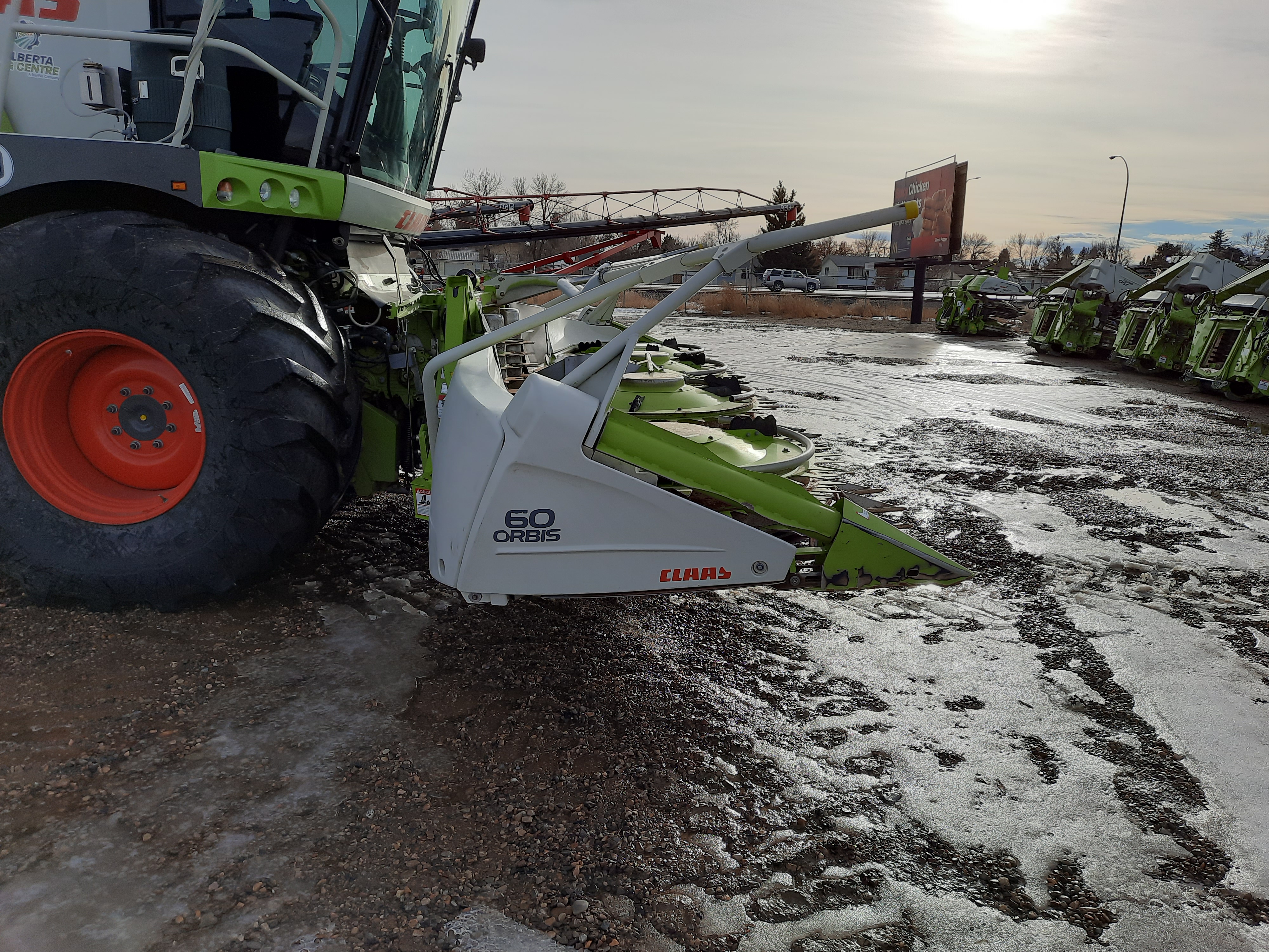 2018 CLAAS ORBIS 600 Header Forage