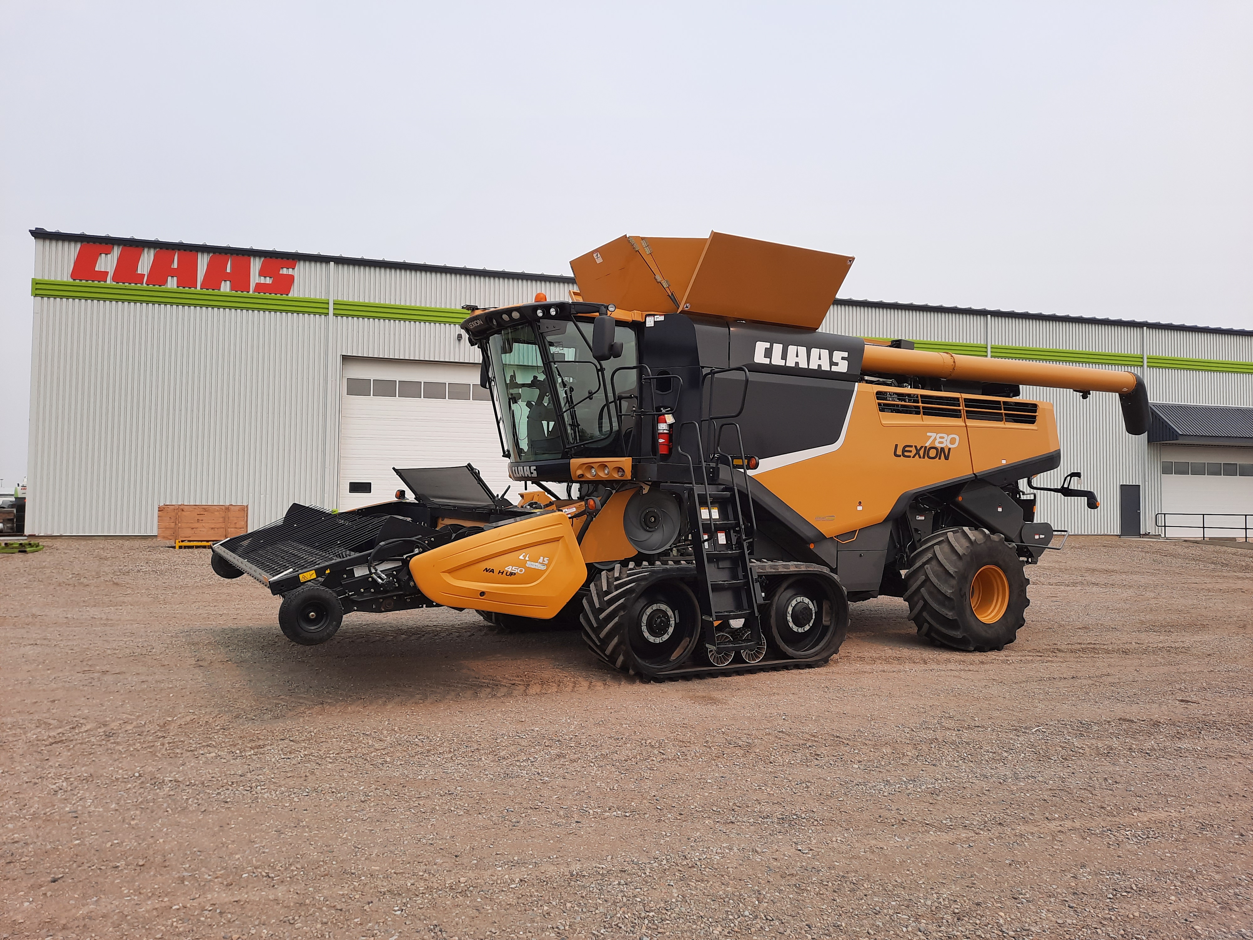 2015 CLAAS 780TT Combine