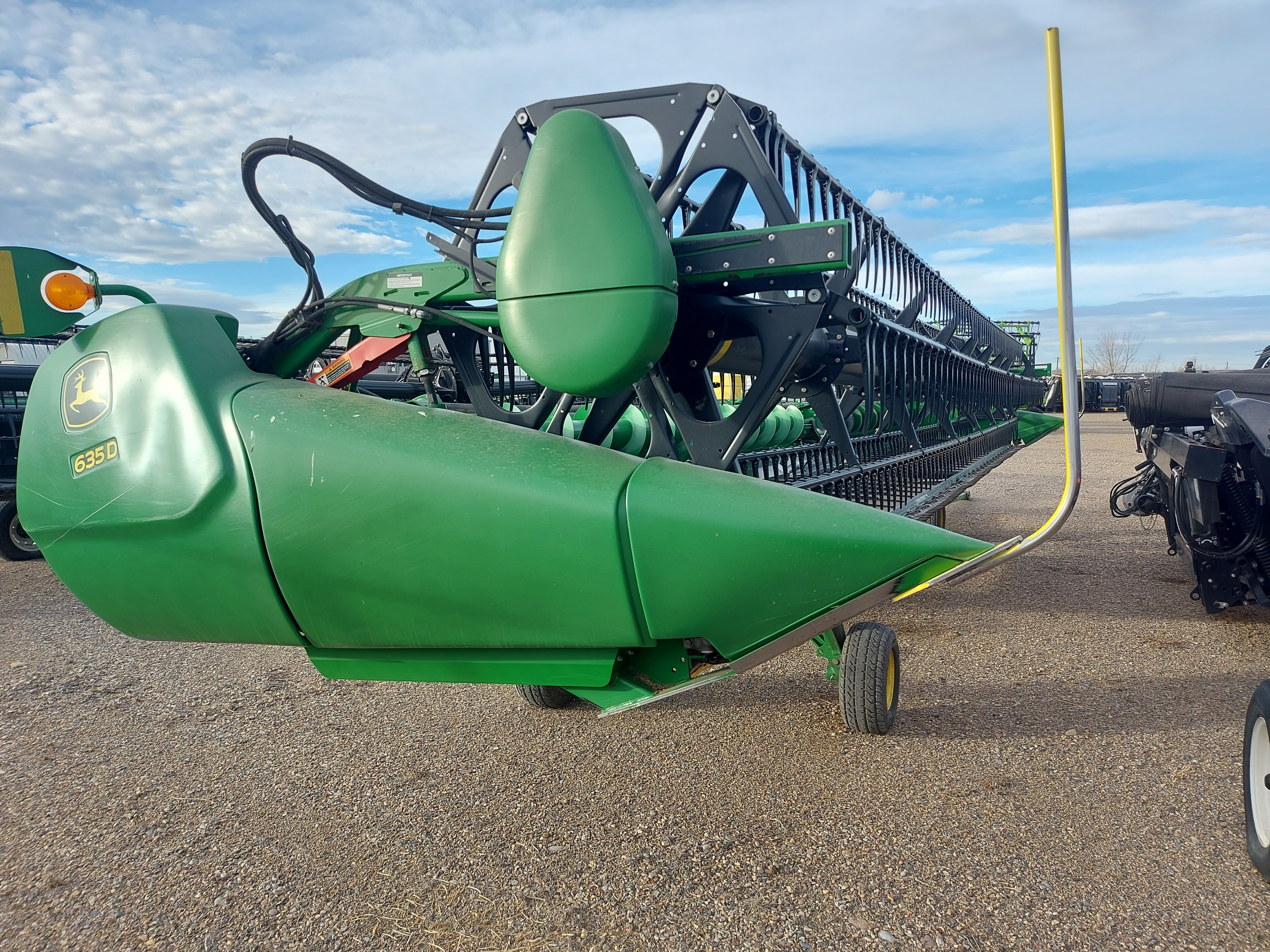 2017 John Deere 635D Header Combine