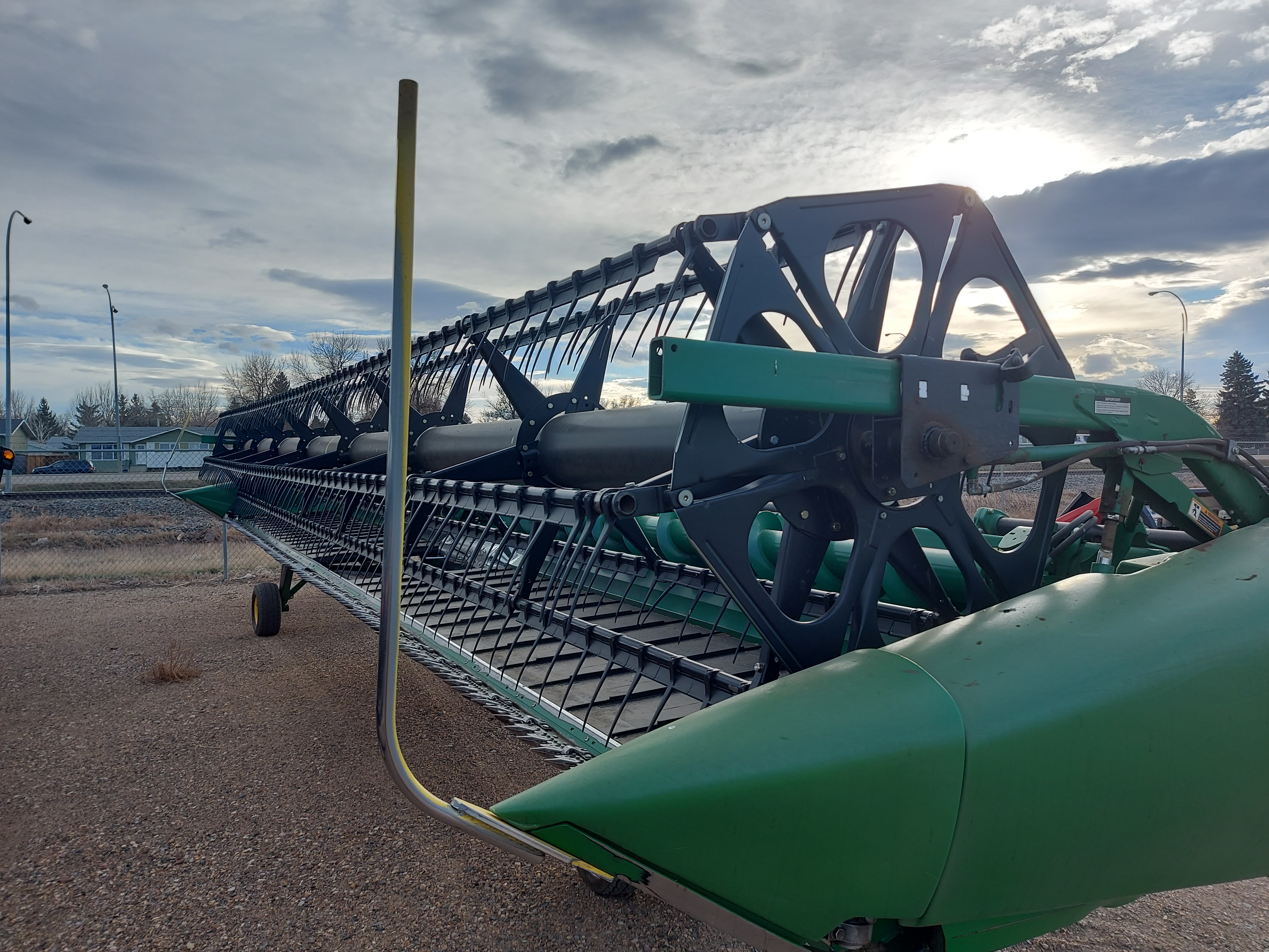 2013 John Deere 635D Header Combine