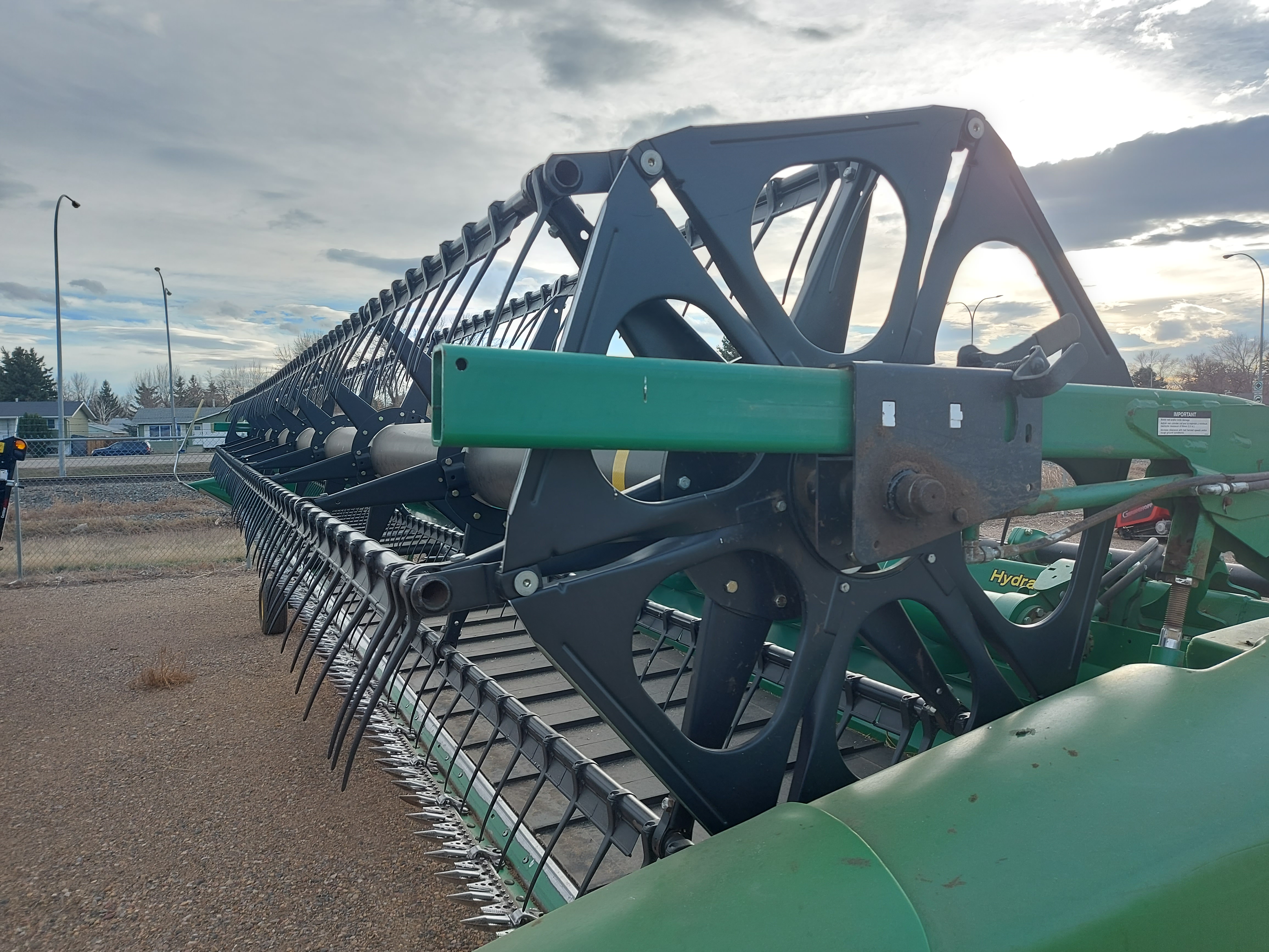 2013 John Deere 635D Header Combine