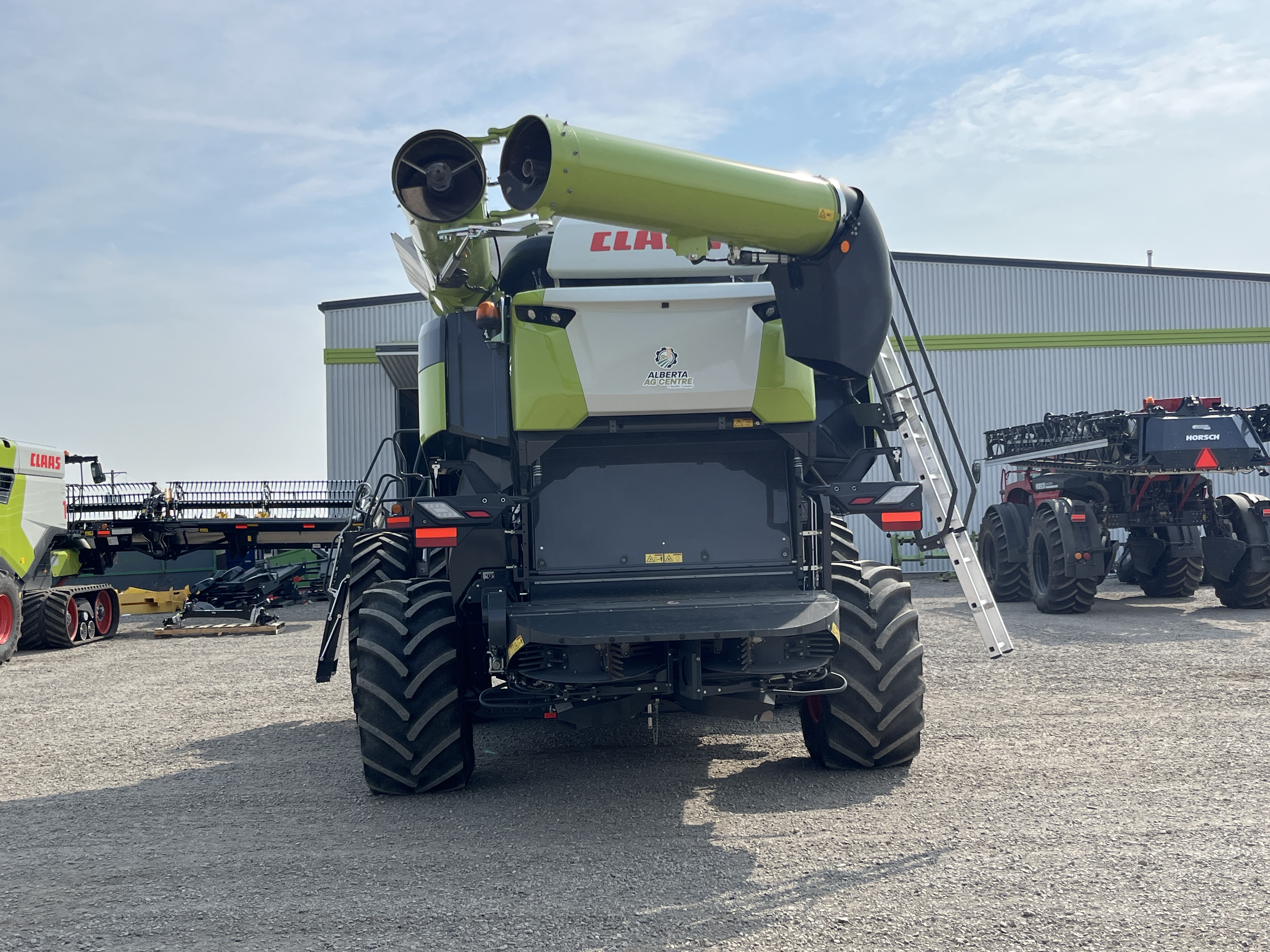 2023 CLAAS 8700 Combine