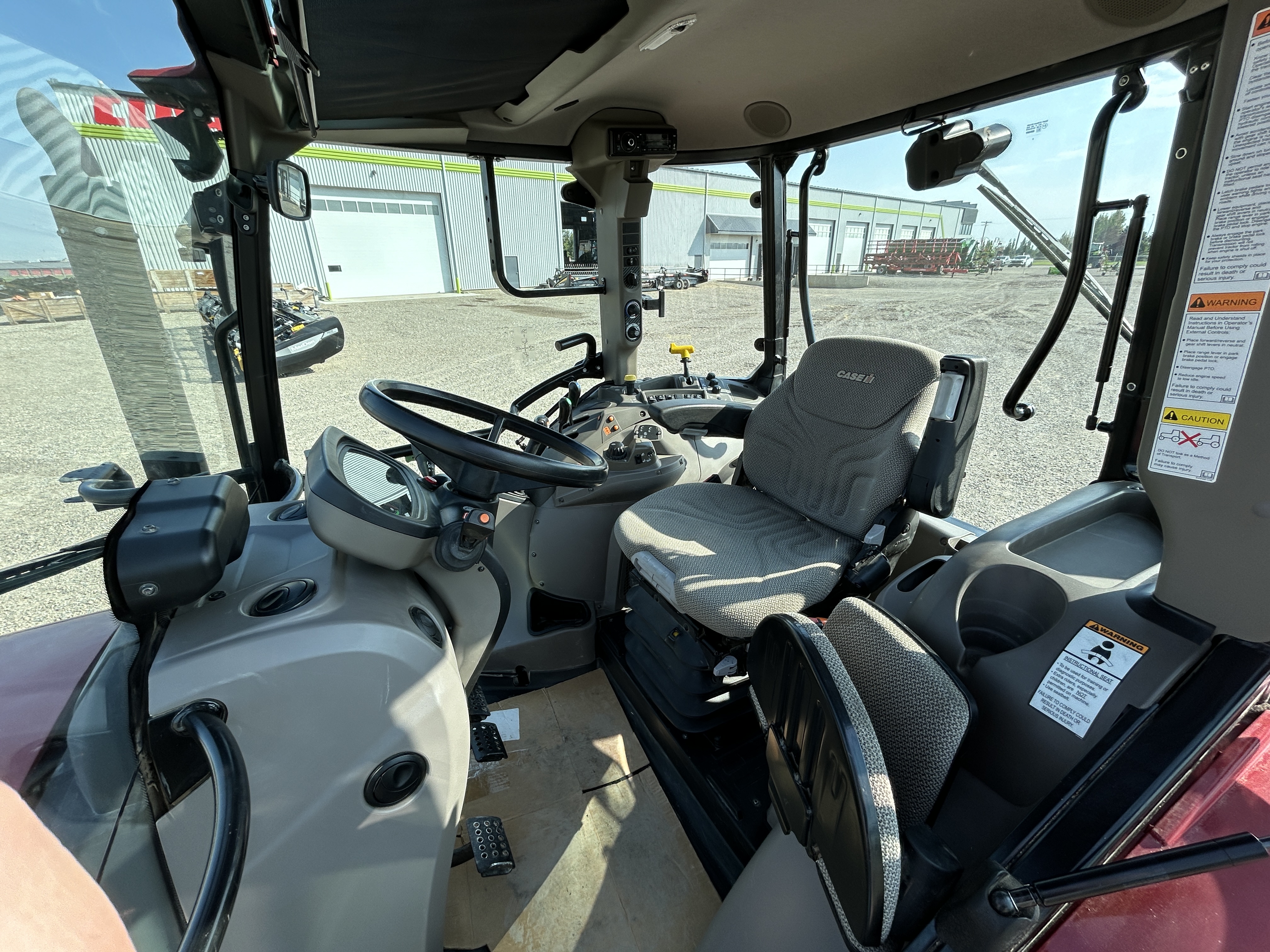 2014 Case IH Farmall 115U T4 Tractor