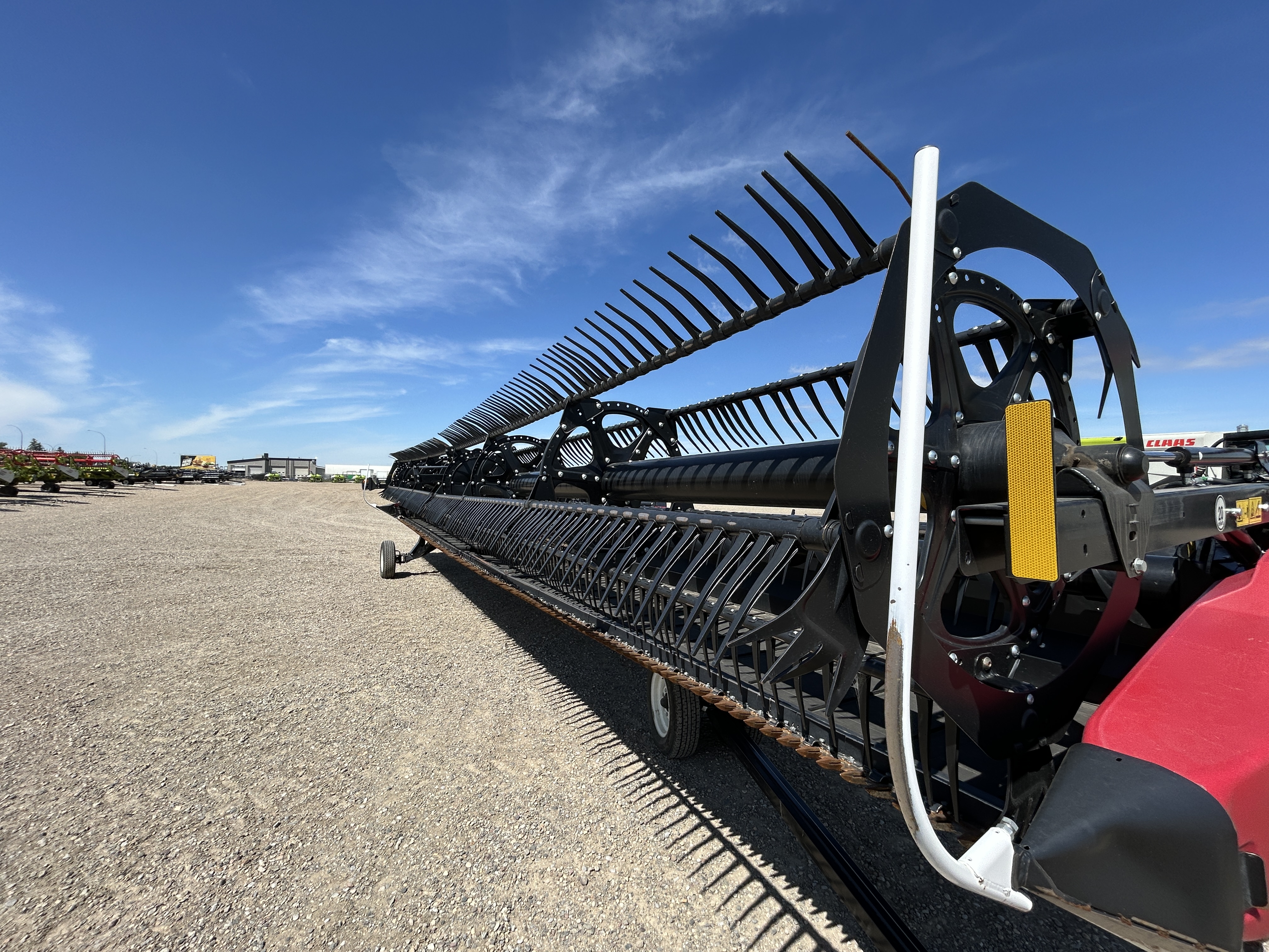 2022 MacDon FD140 Header Combine