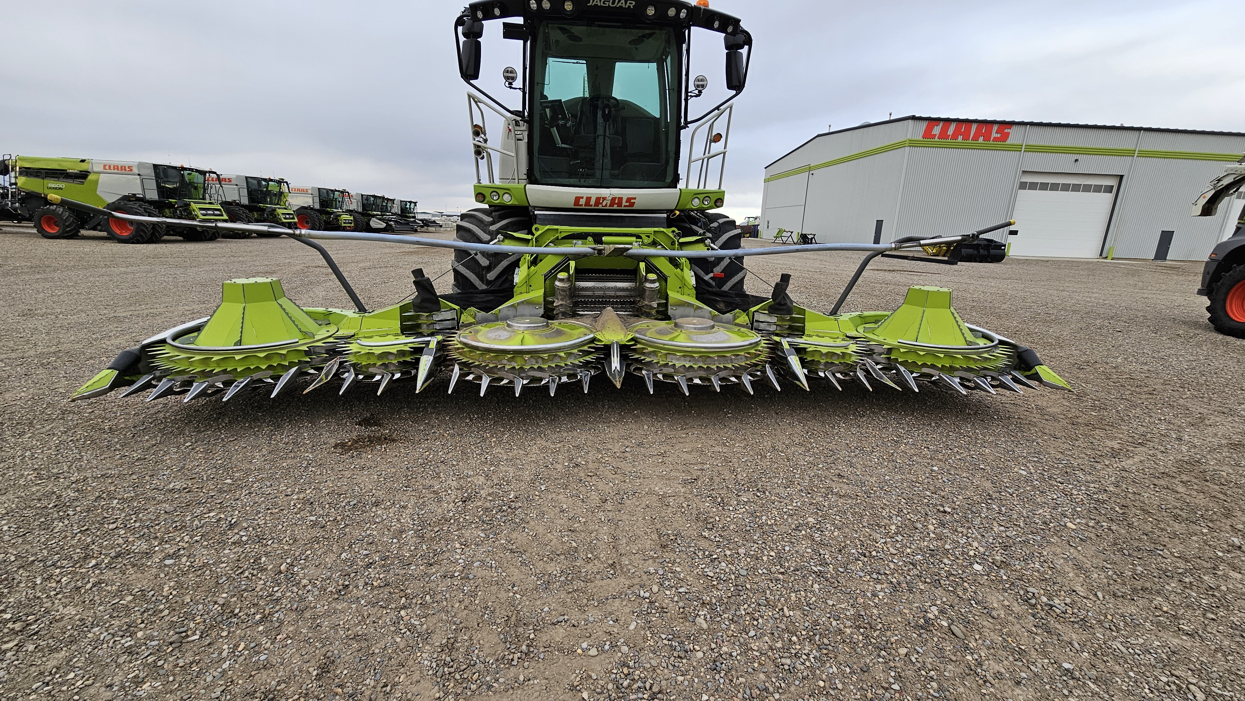 2022 CLAAS ORBIS 750 Header Forage