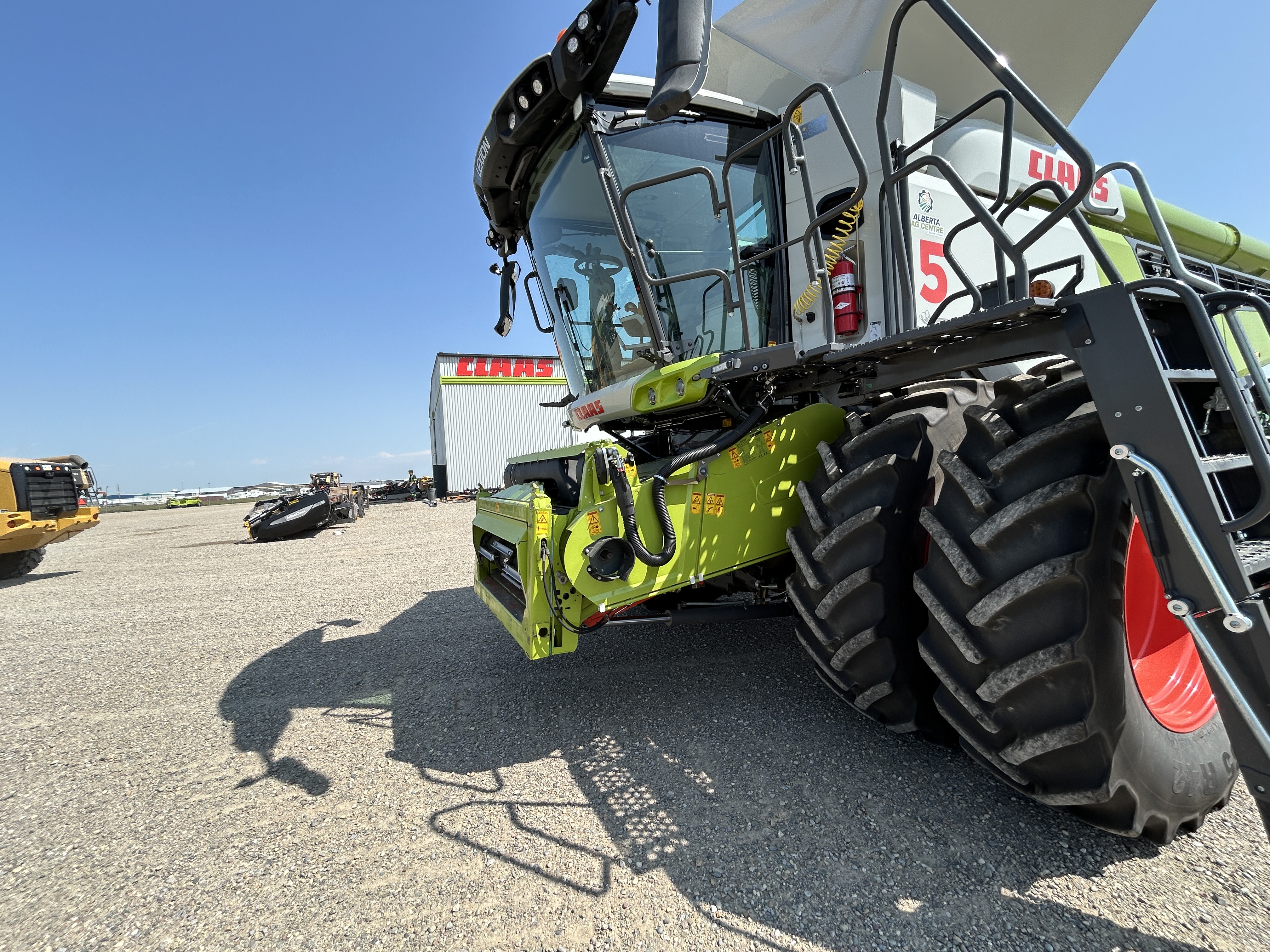 2023 CLAAS 8600 Combine