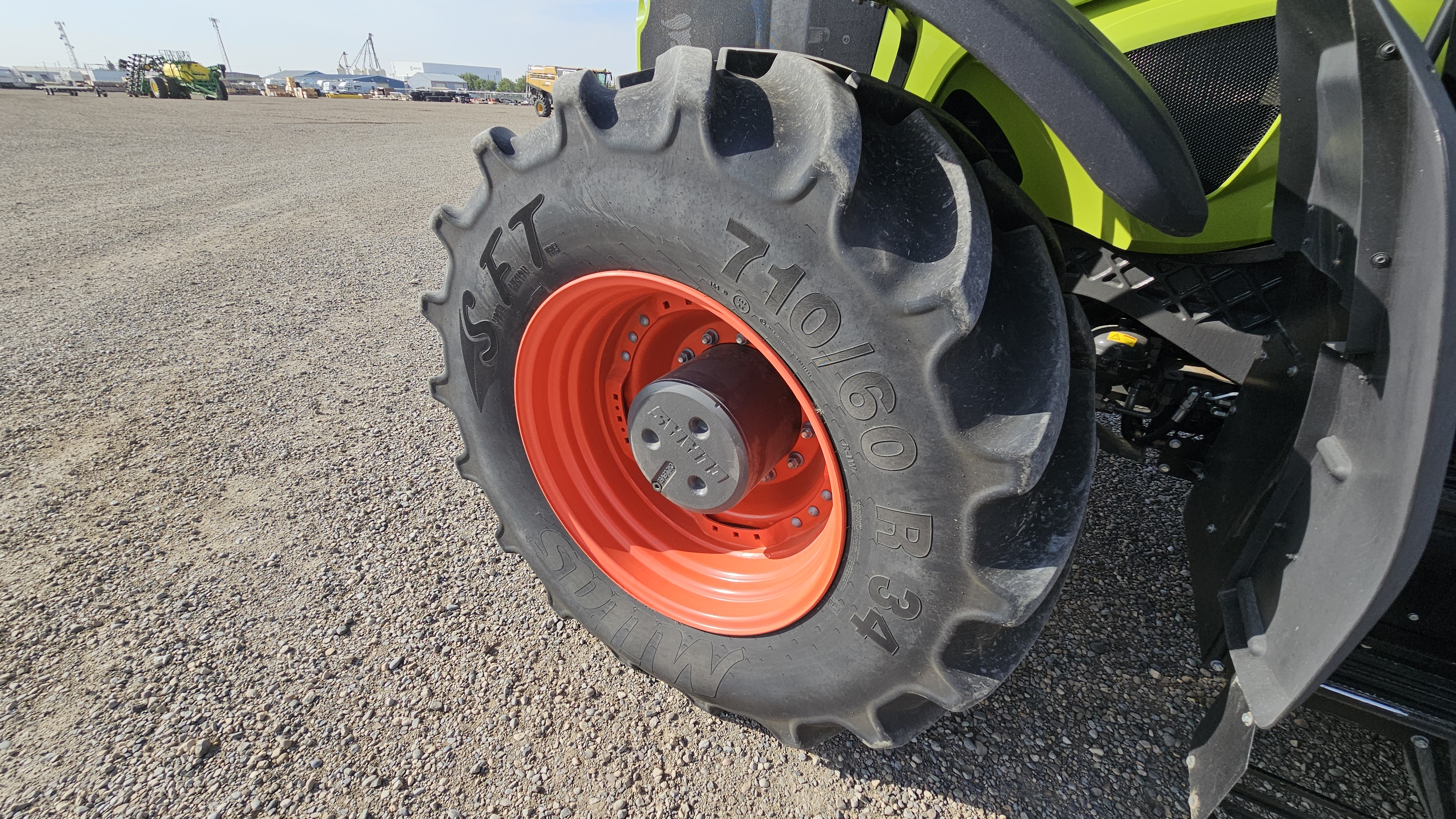 2021 CLAAS AXION 960TT Tractor