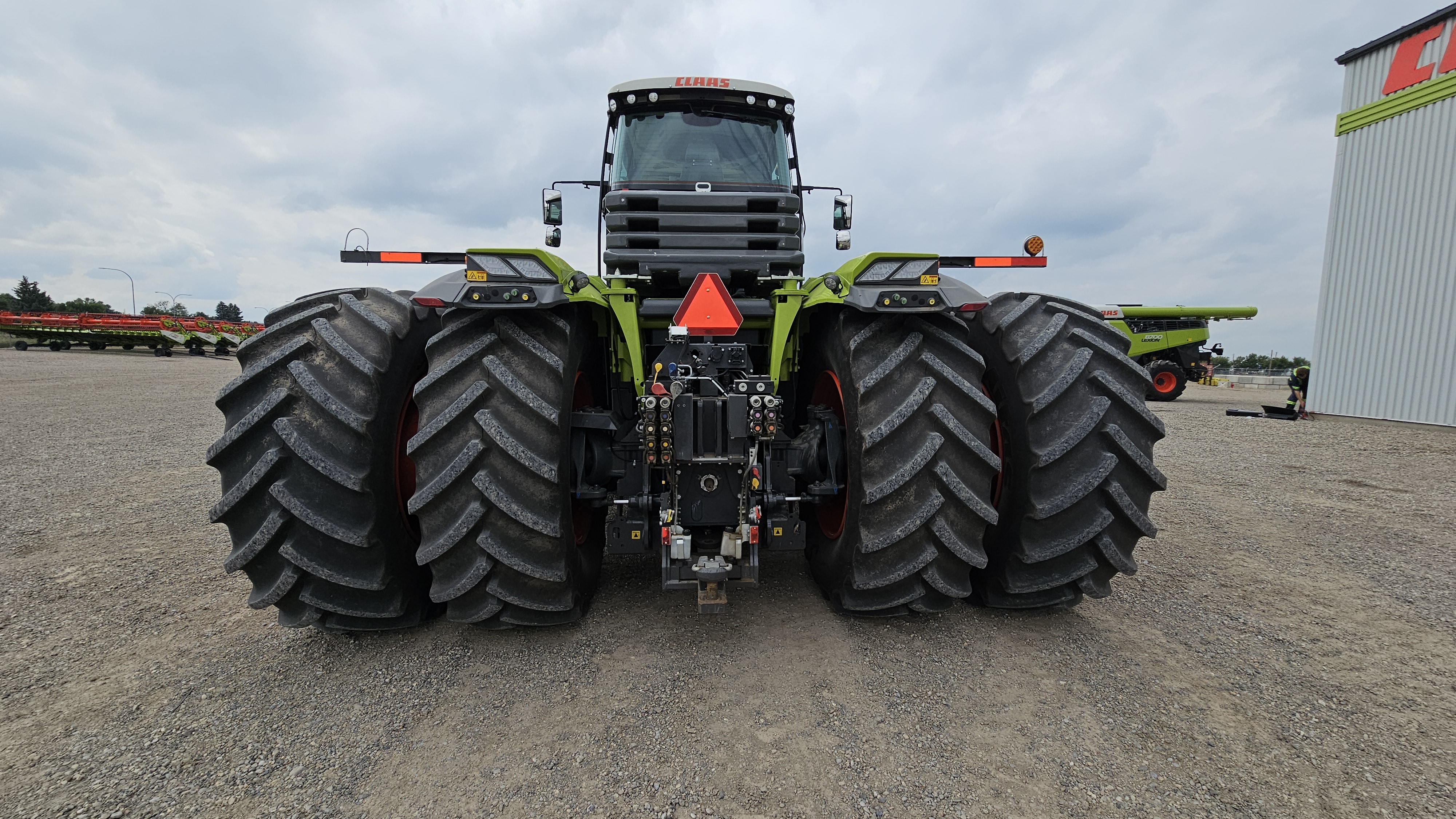 2024 CLAAS 5000 Tractor