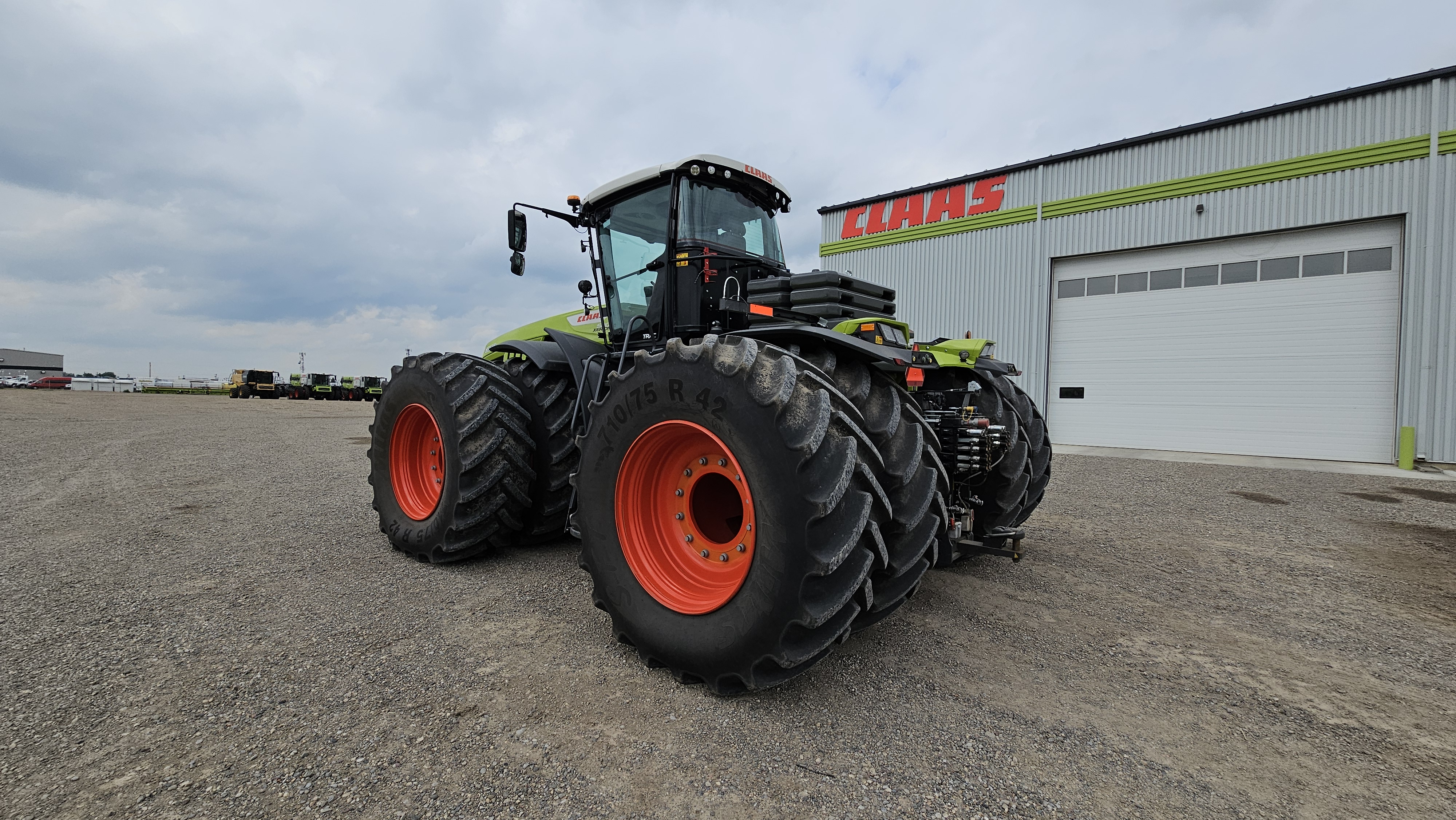 2024 CLAAS 5000 Tractor