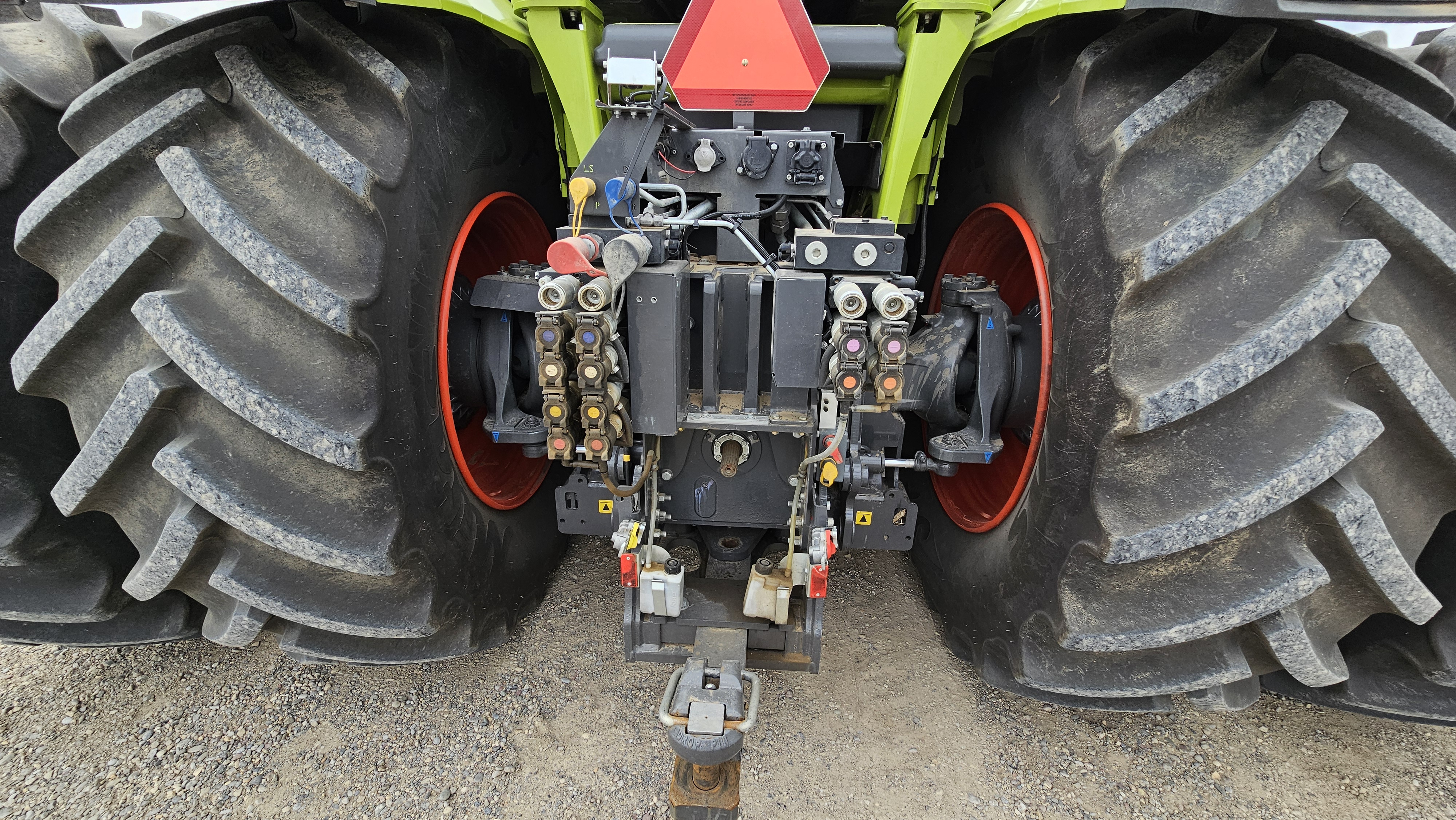 2024 CLAAS 5000 Tractor