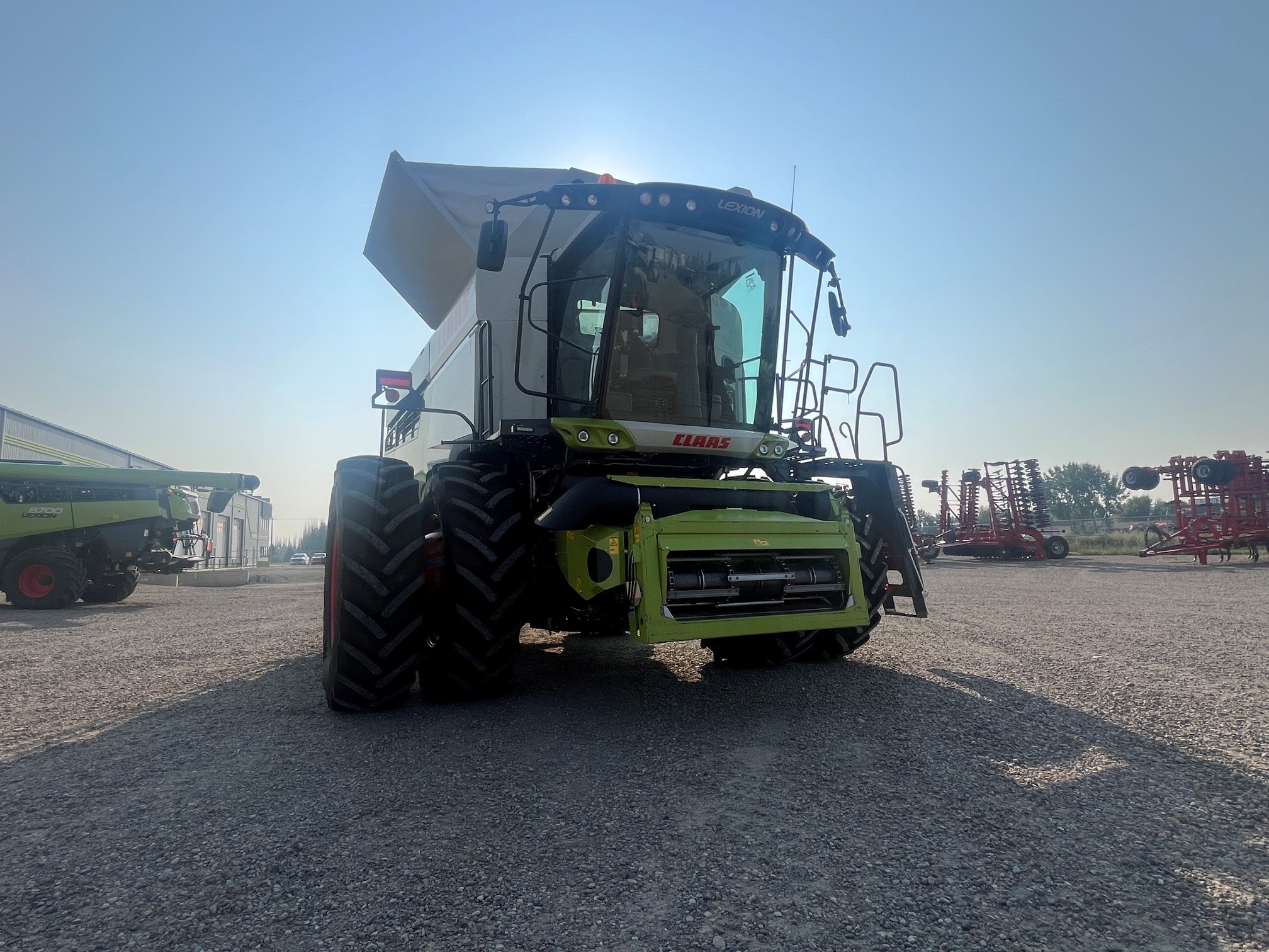 2021 CLAAS LEXION 8600 Combine