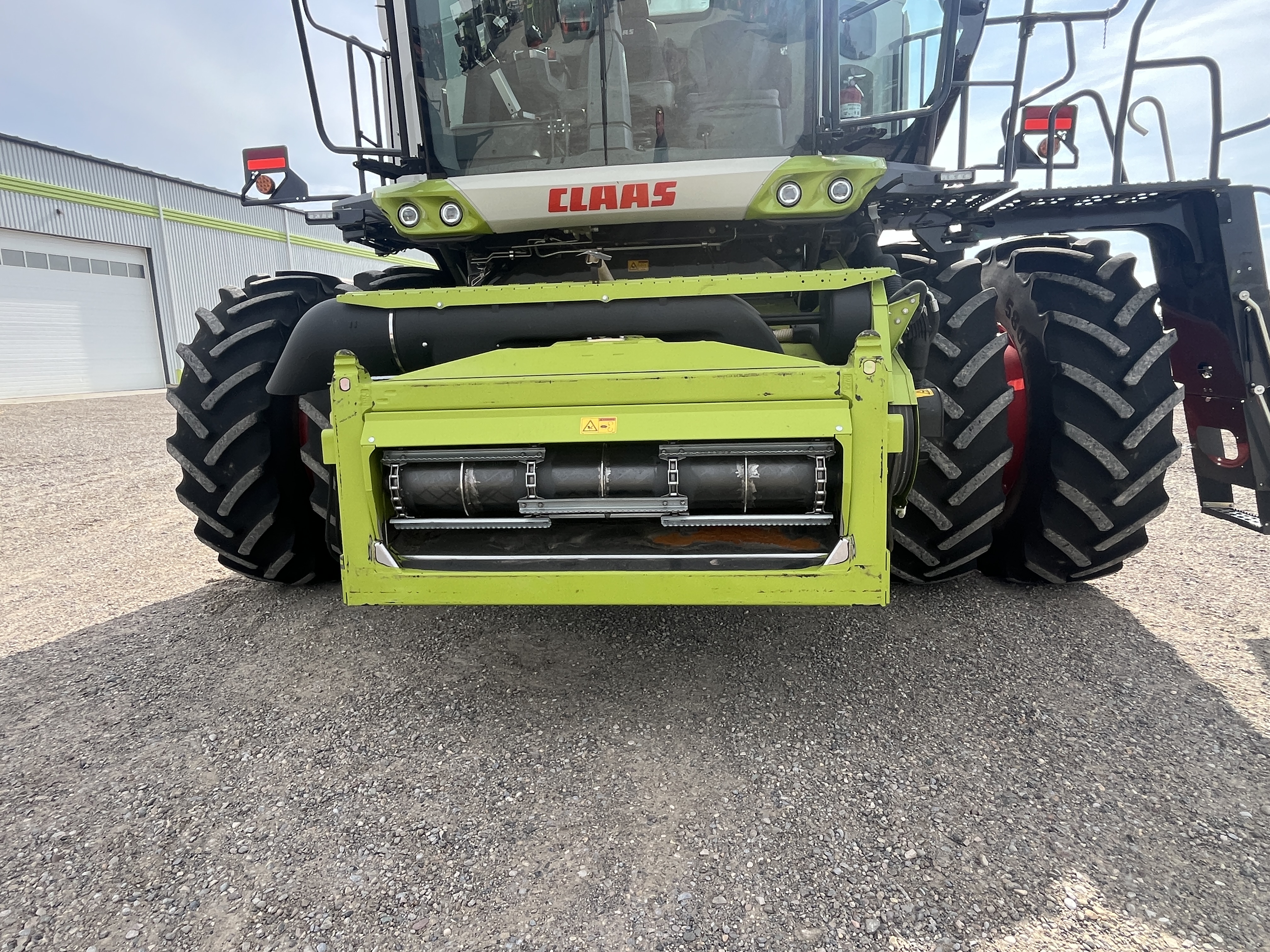 2021 CLAAS LEXION 8600 Combine