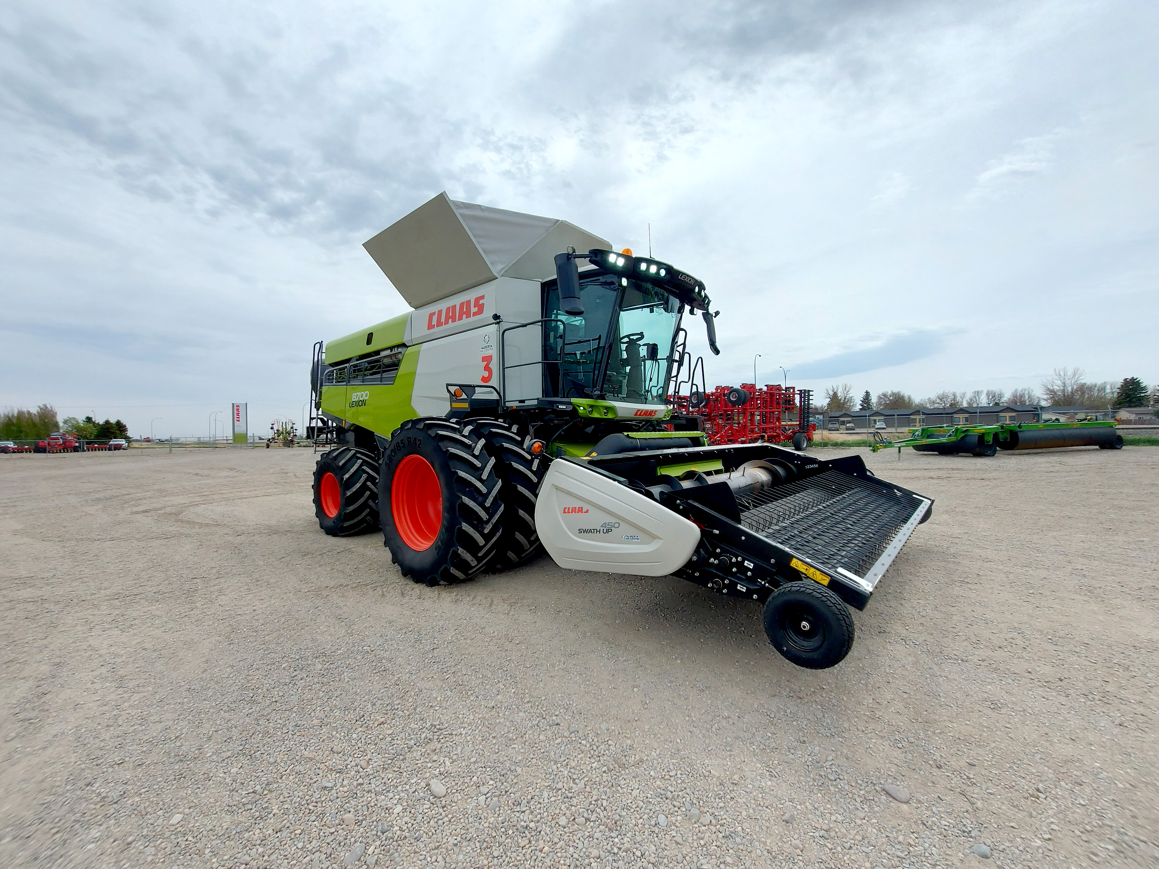 2024 CLAAS LEXION 8700 Combine