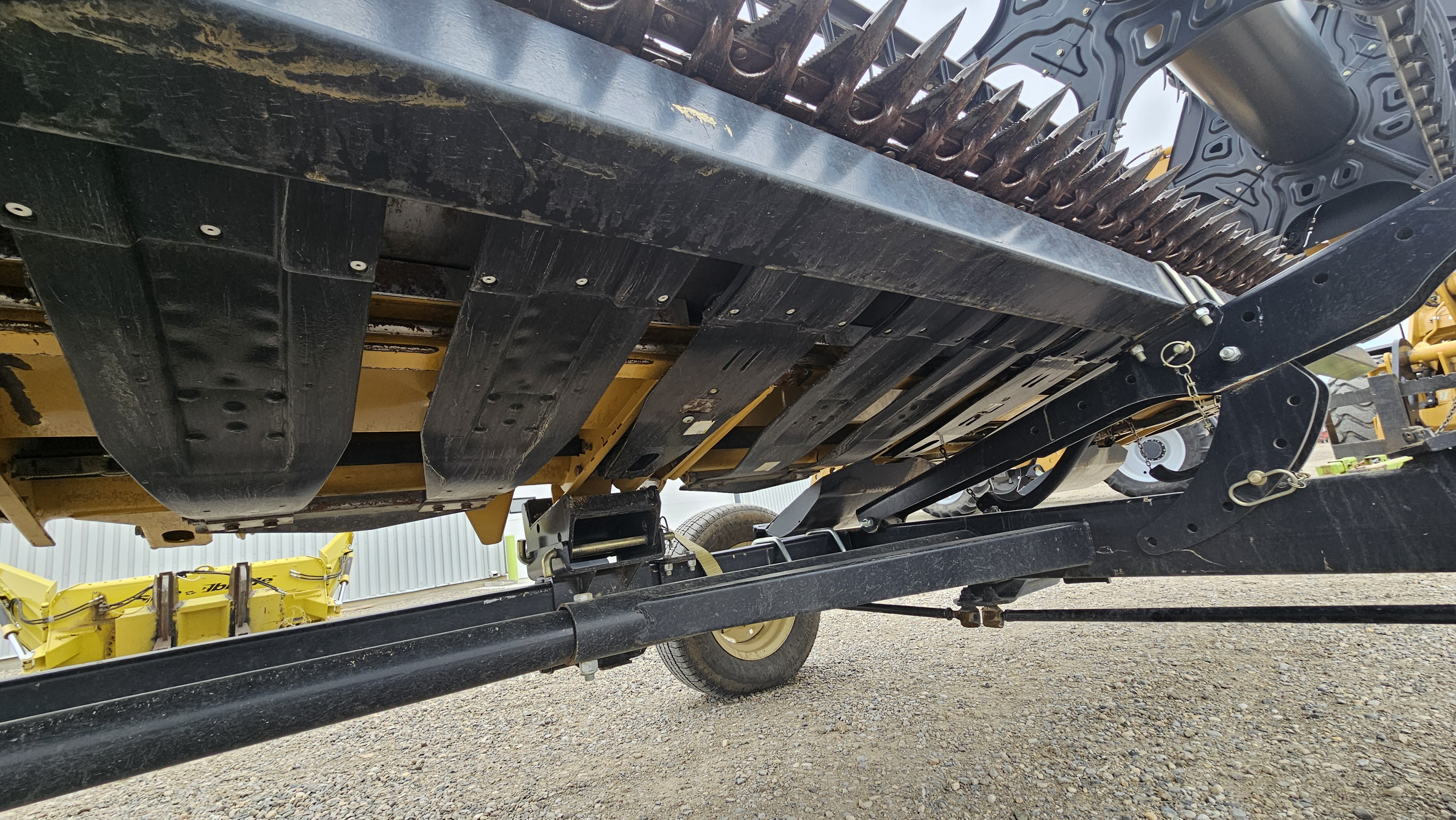 2017 CLAAS MAXFLEX 930 Header Combine