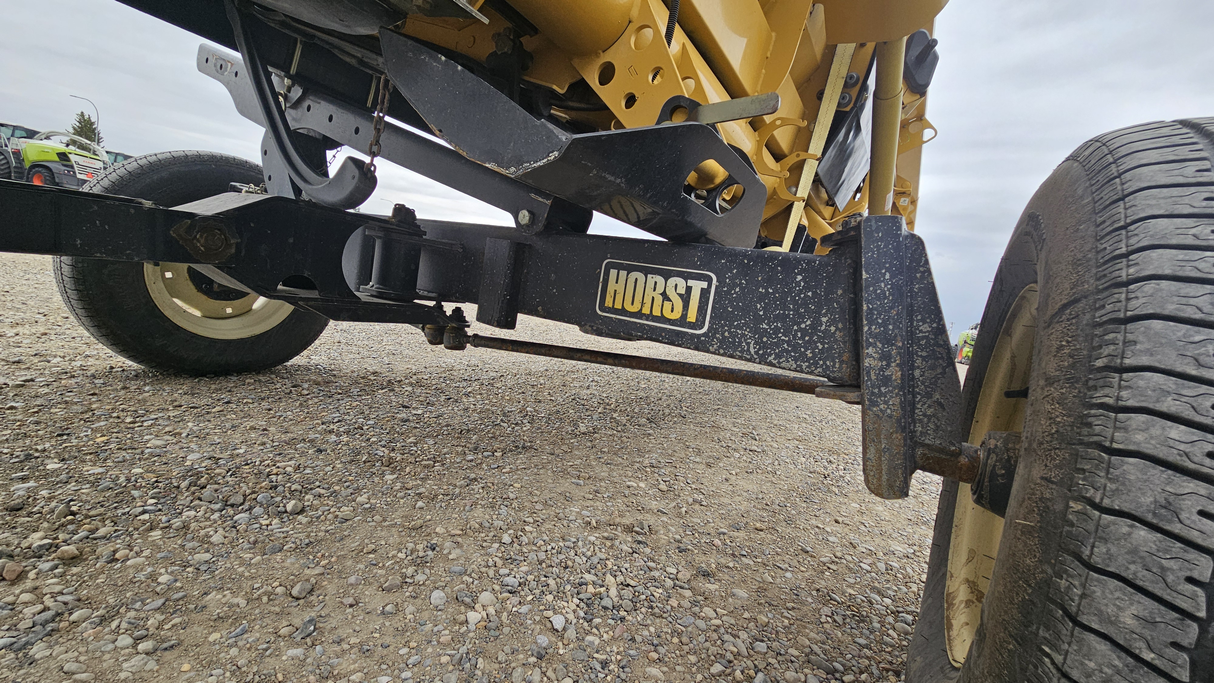 2017 CLAAS MAXFLEX 930 Header Combine
