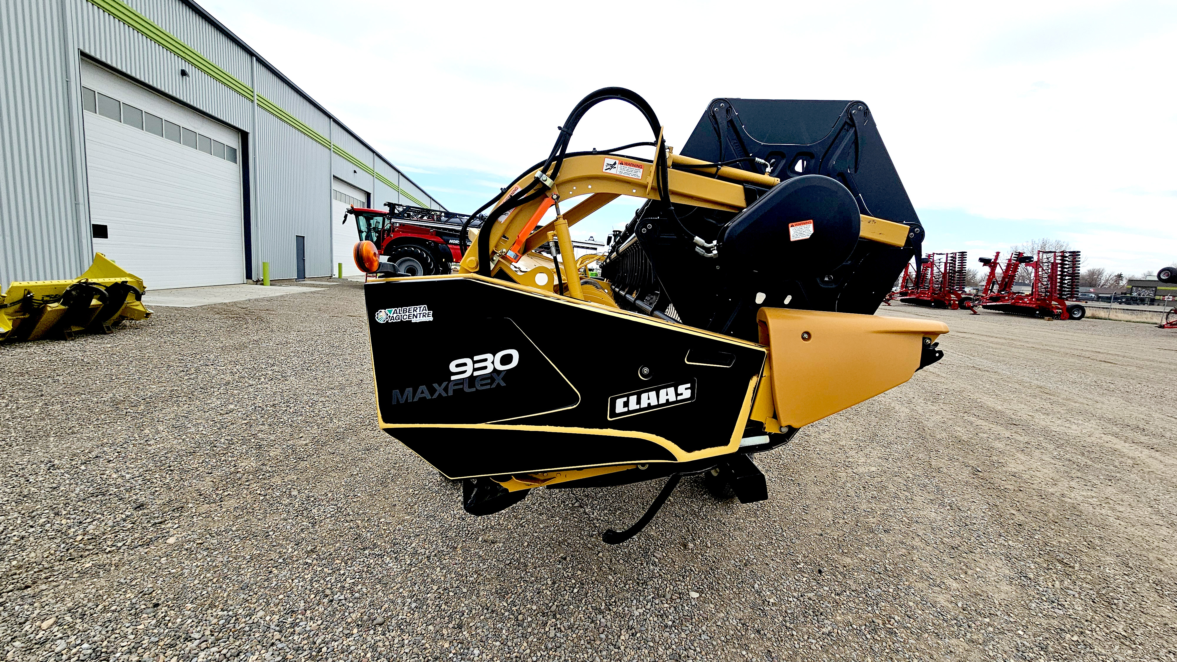 2017 CLAAS MAXFLEX 930 Header Combine