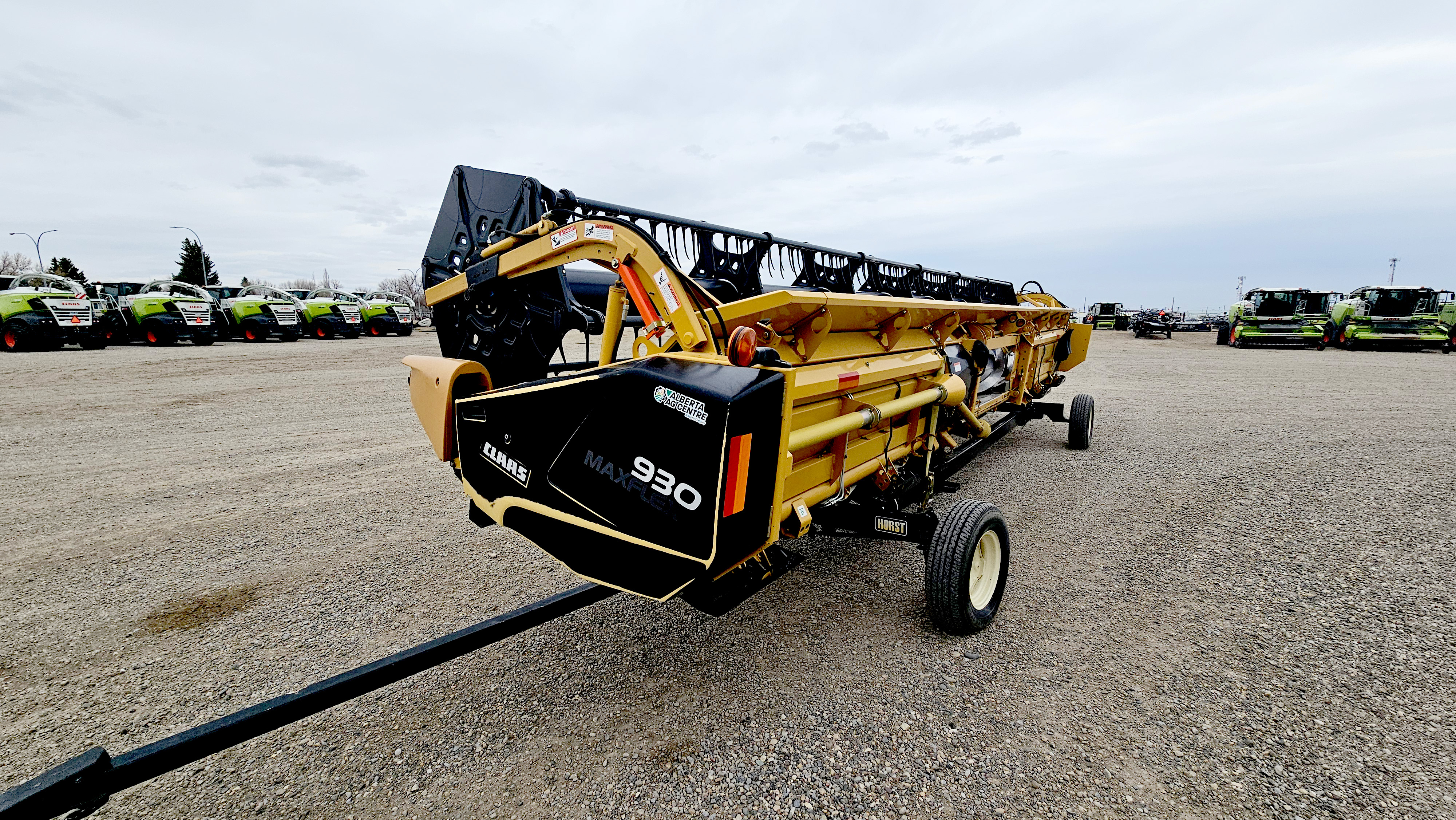 2016 CLAAS MAXFLEX 930 Header Combine