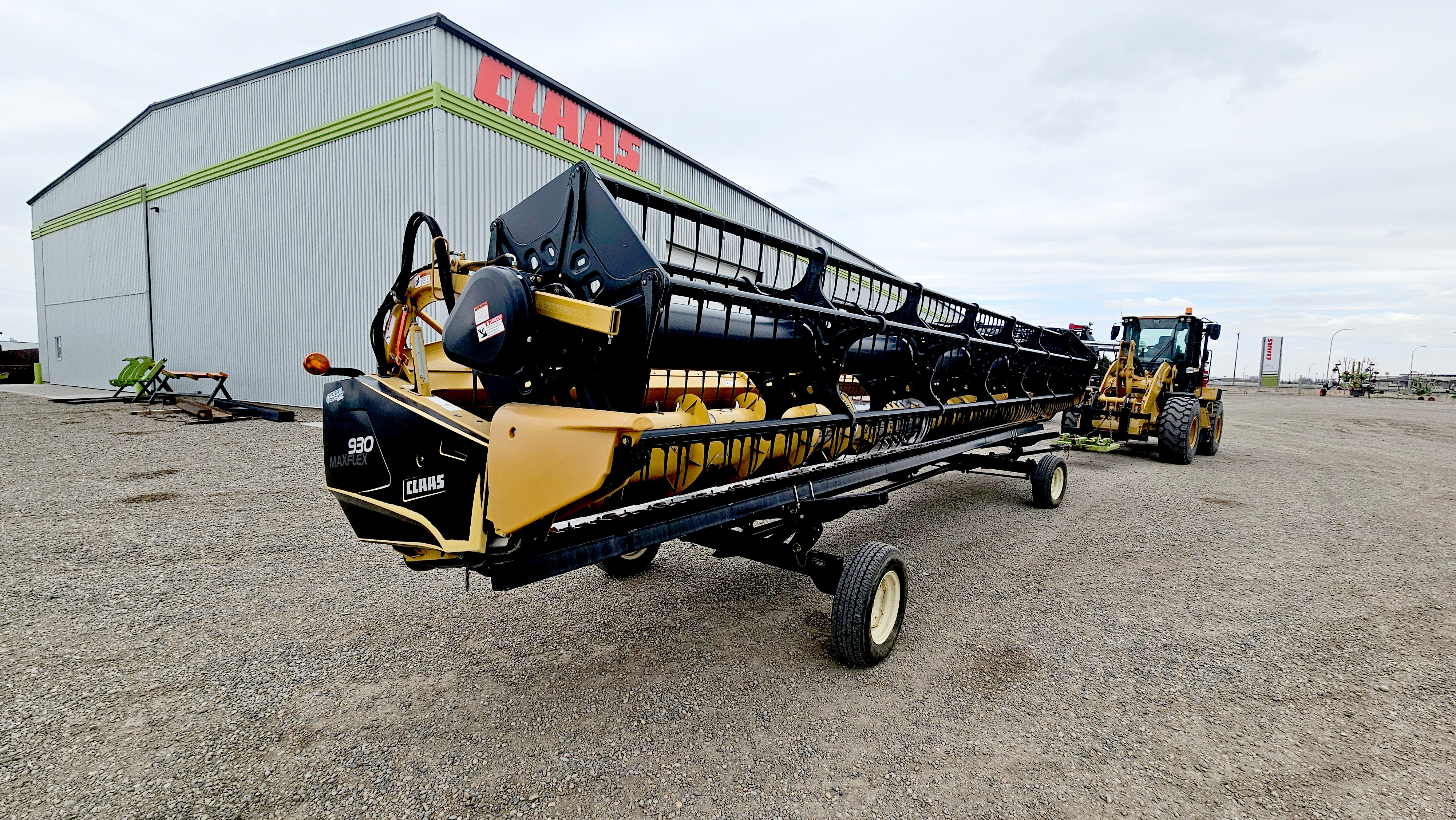 2016 CLAAS MAXFLEX 930 Header Combine