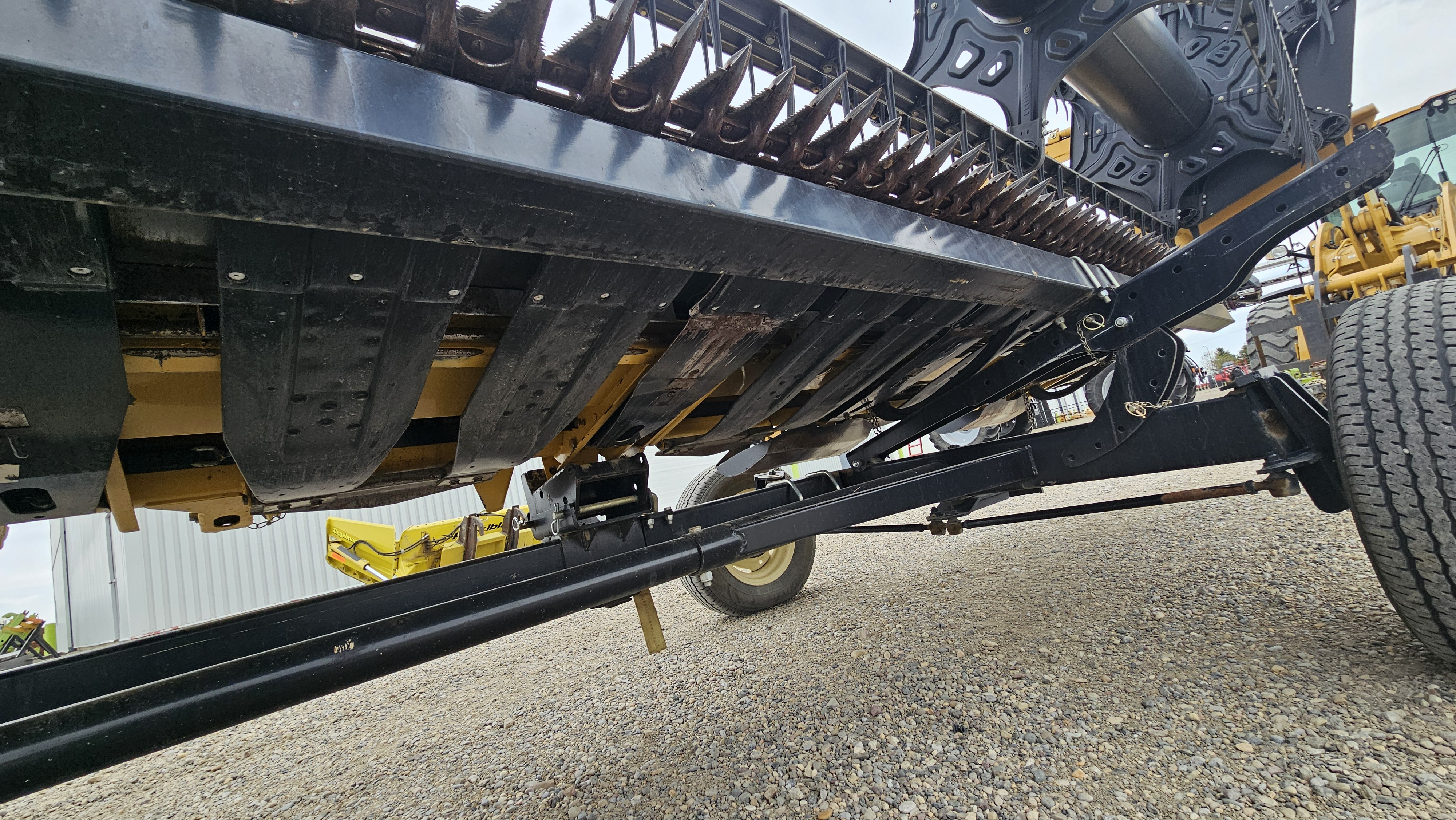 2016 CLAAS MAXFLEX 930 Header Combine