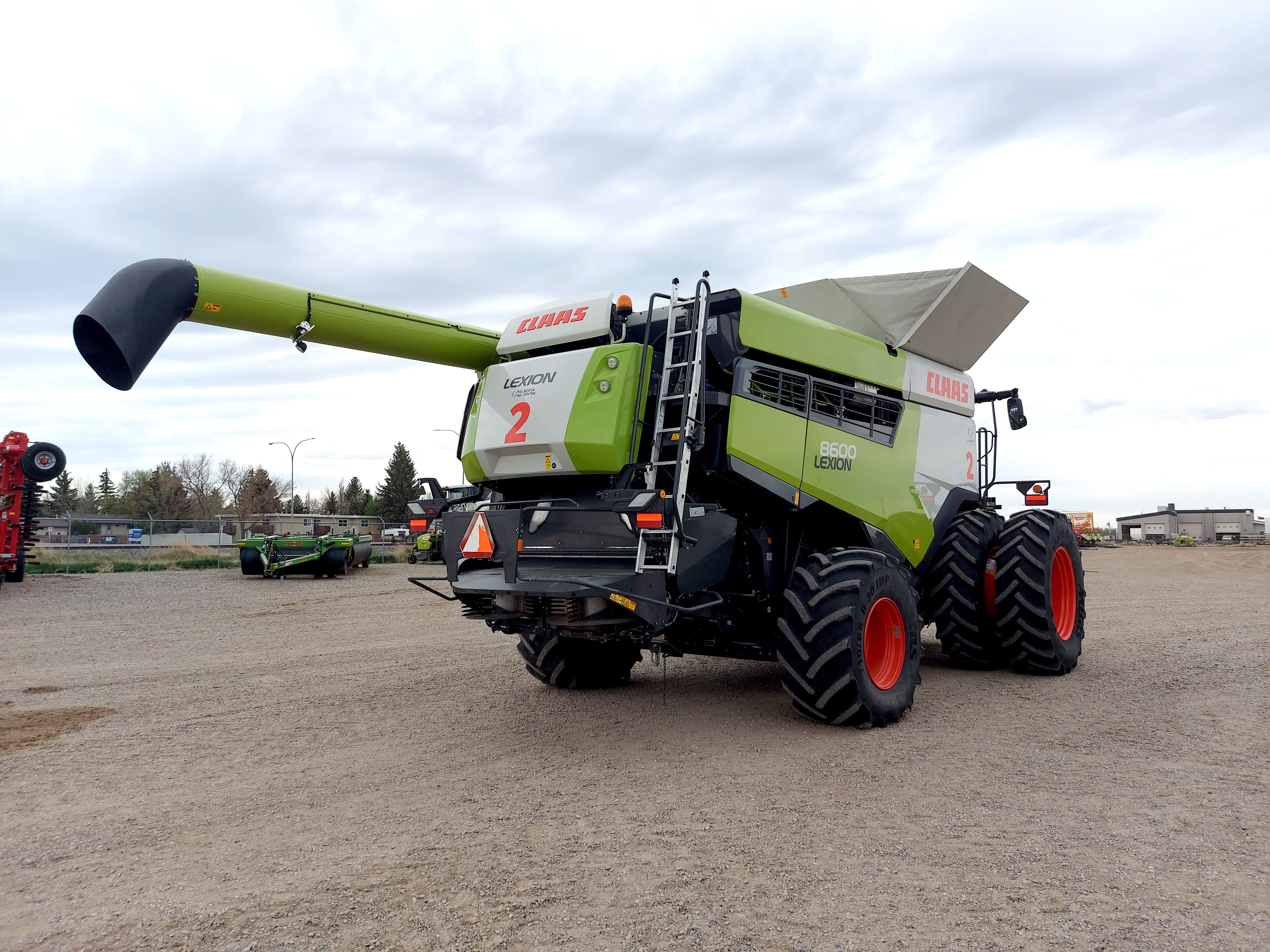 2021 CLAAS 8600 Combine