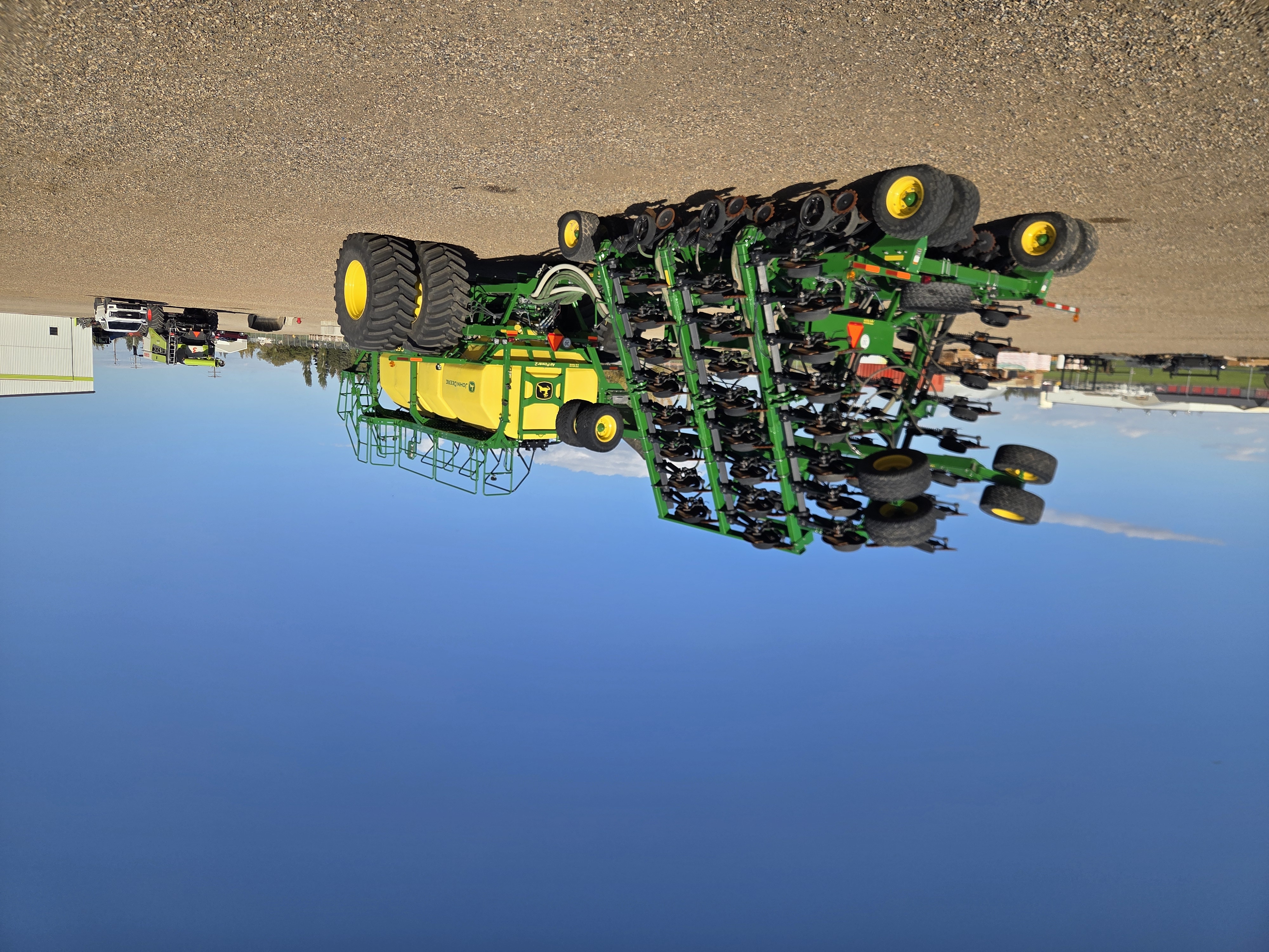 2024 John Deere N534F Air Seeder