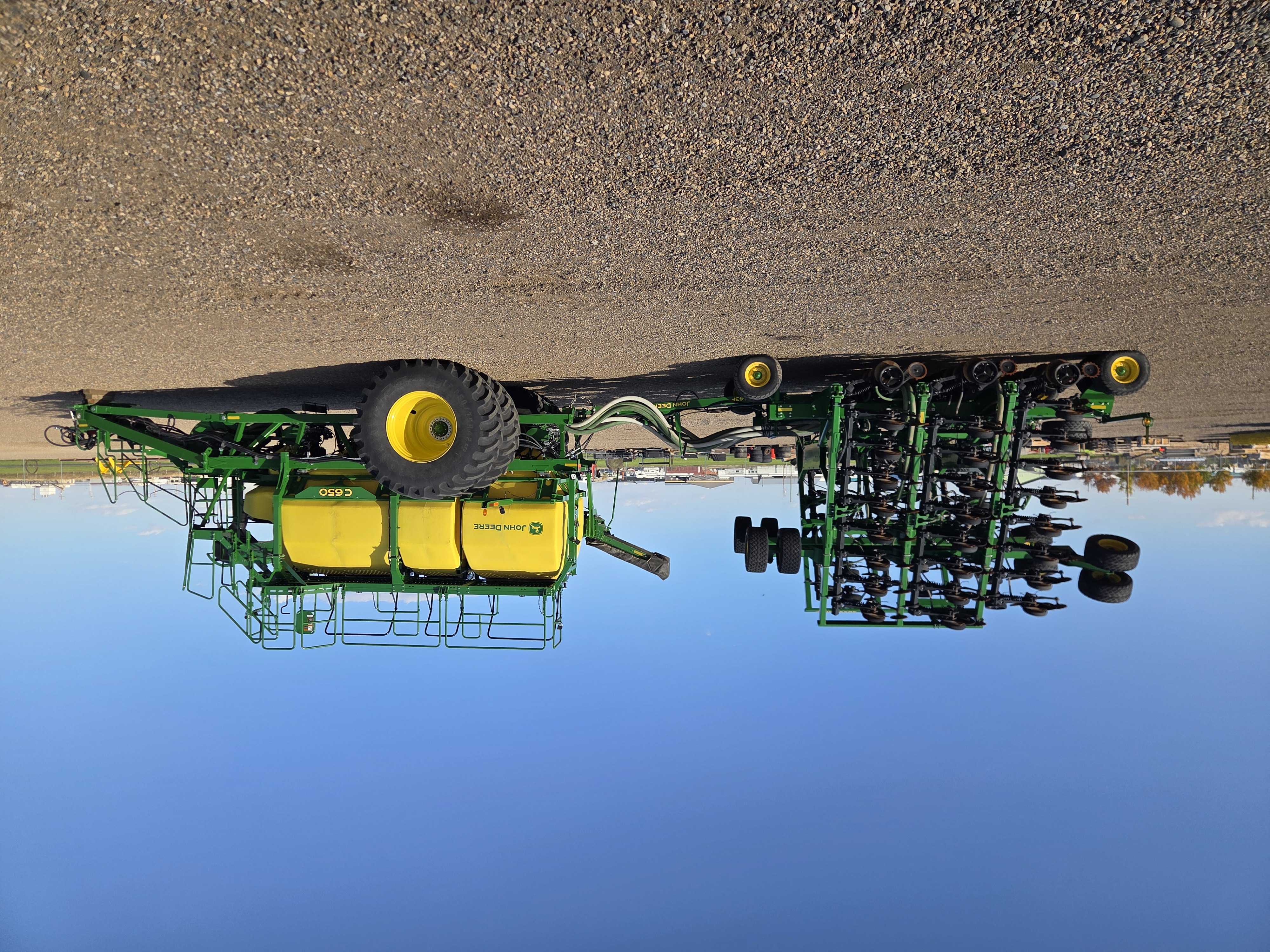 2024 John Deere N534F Air Seeder