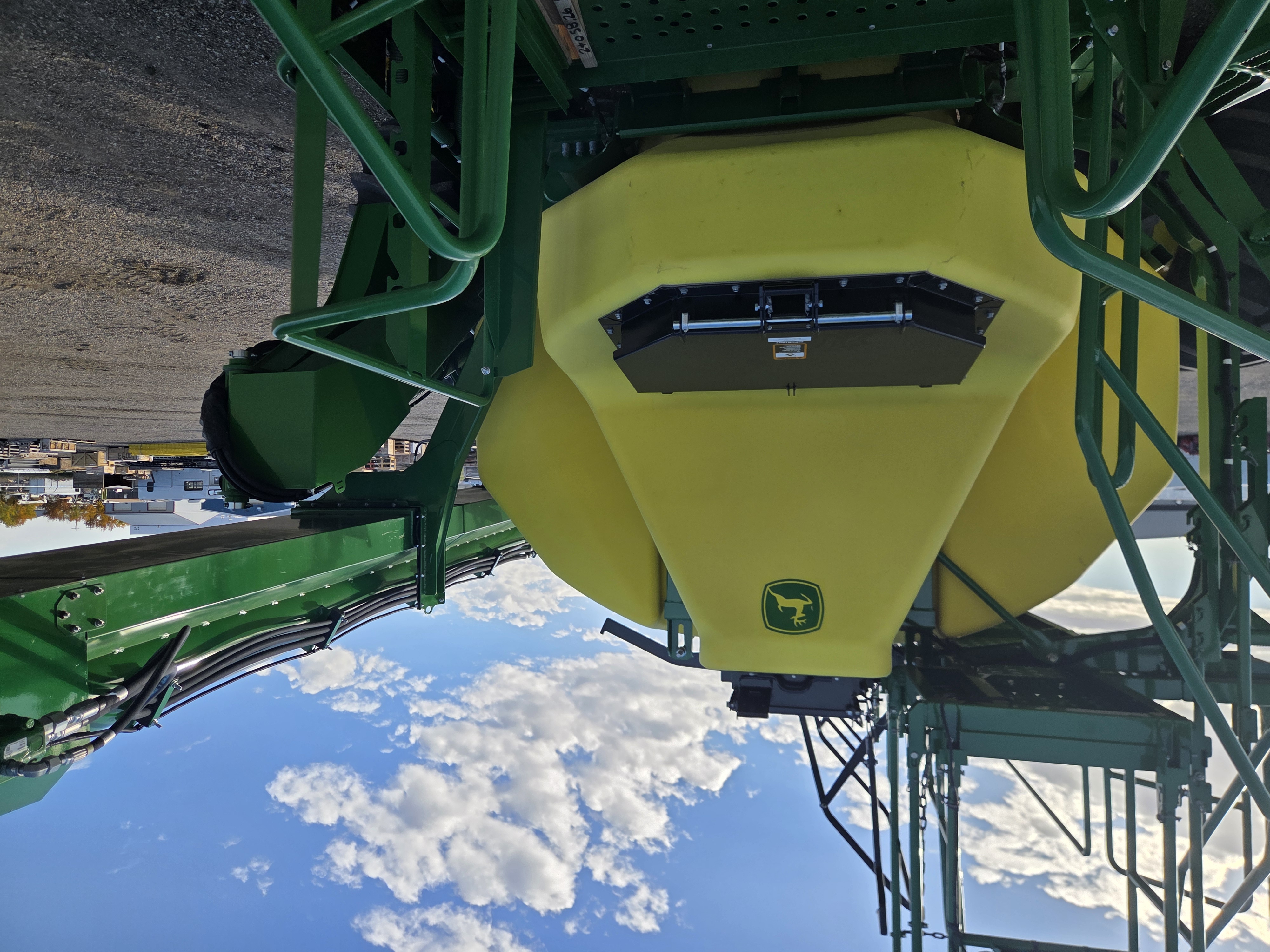 2024 John Deere N534F Air Seeder