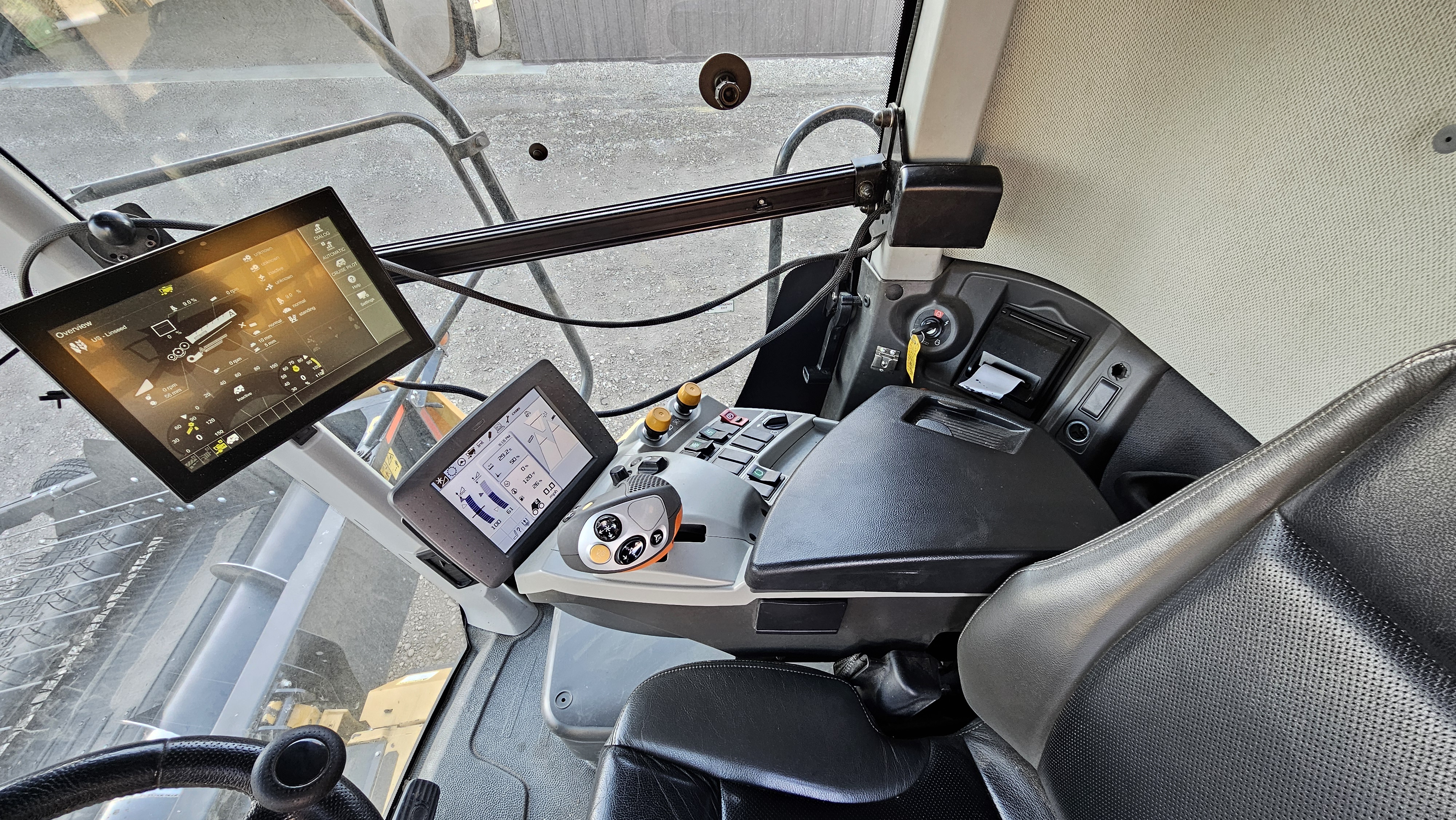 2018 CLAAS LEXION 760TT Combine