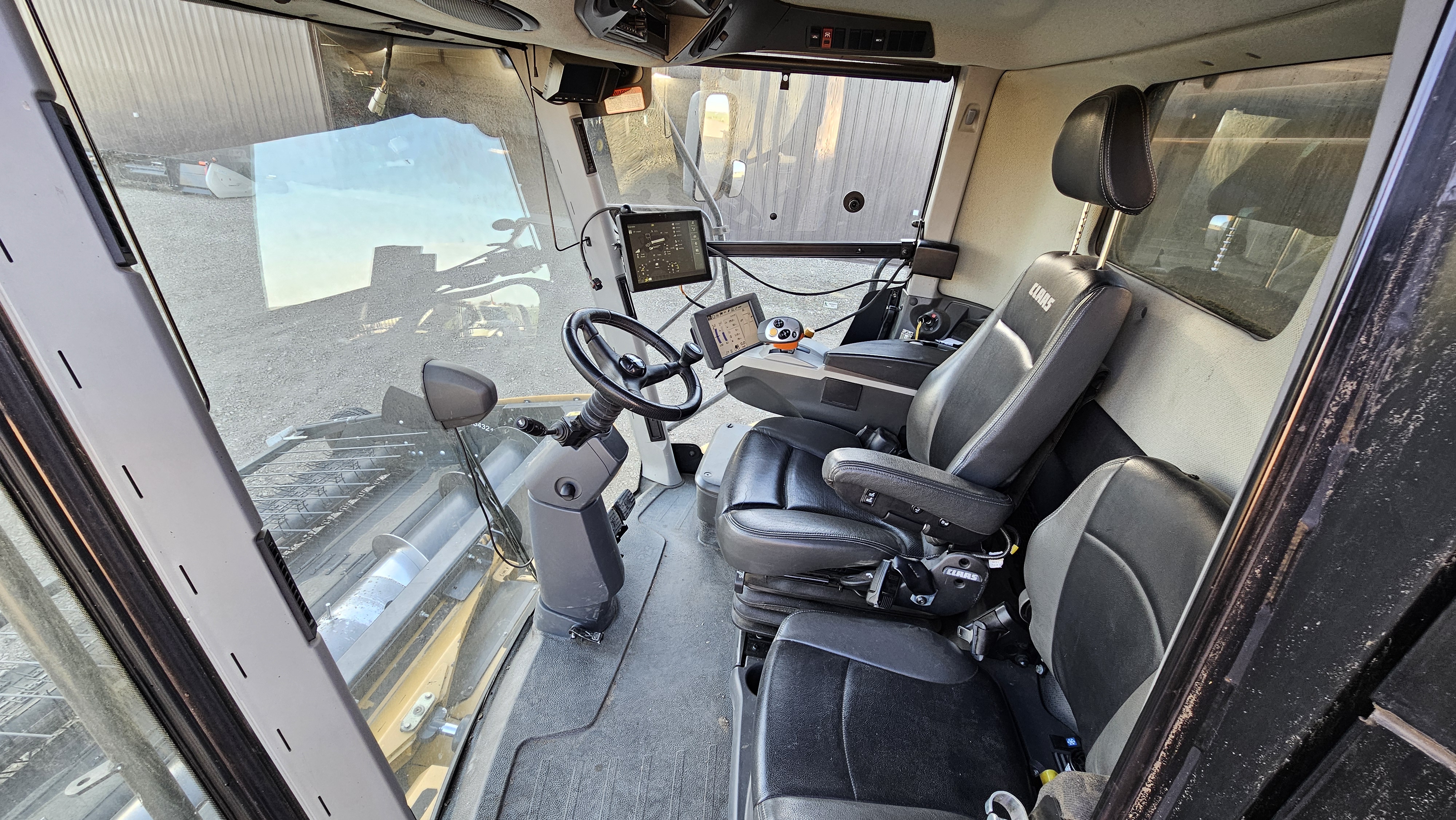 2018 CLAAS LEXION 760TT Combine