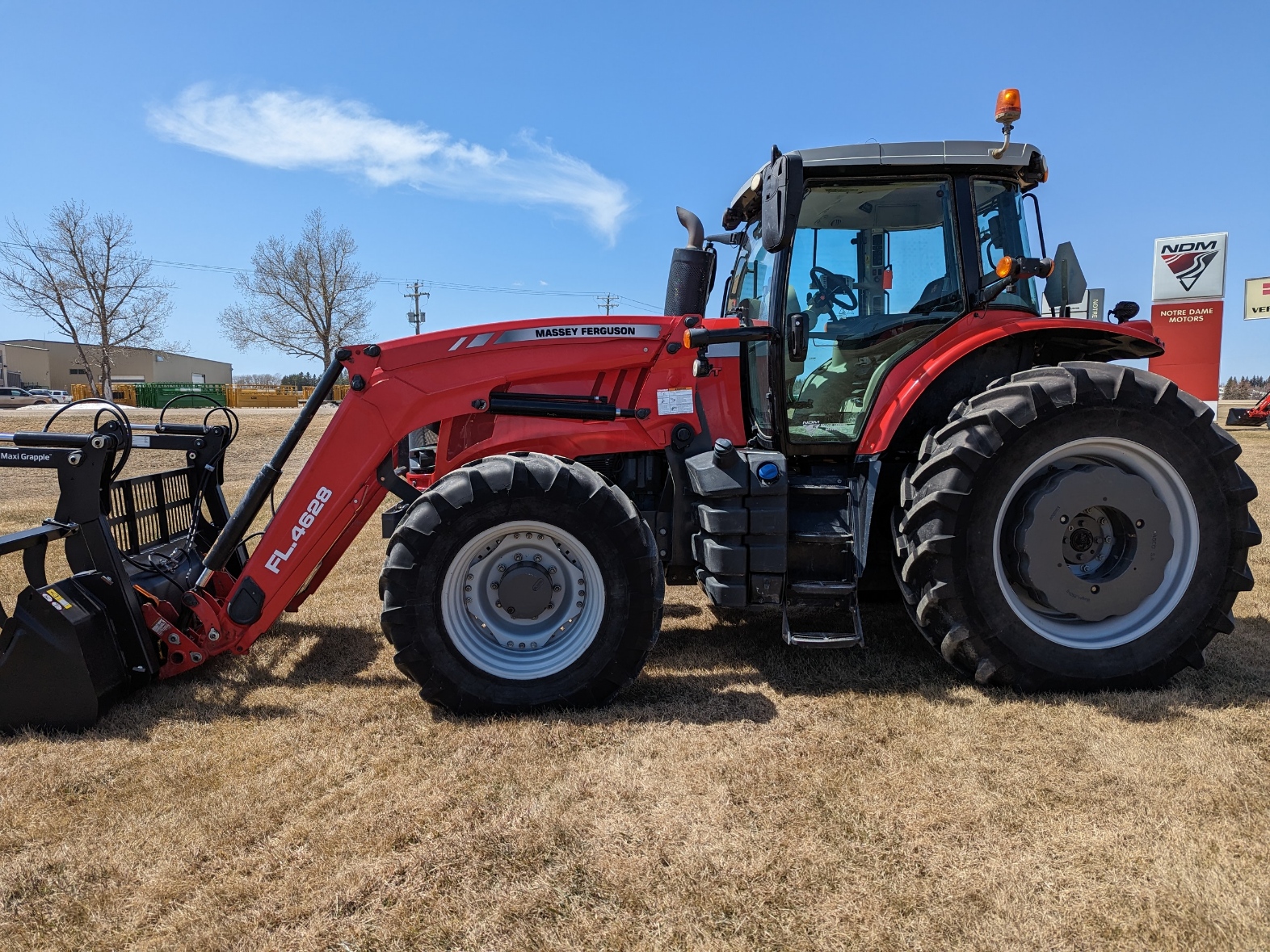 2019 Massey Ferguson 7720 Premium Tractor